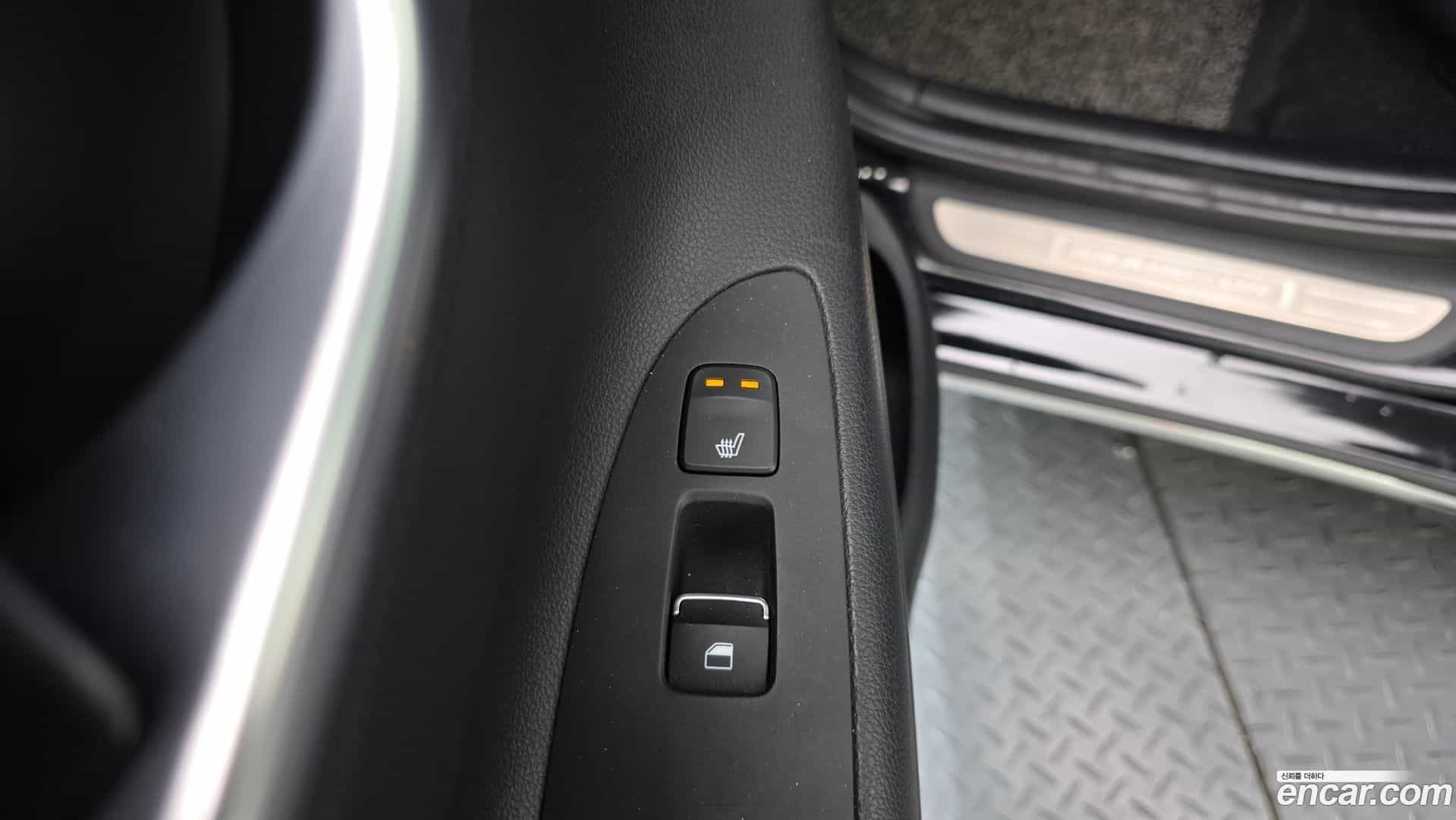 Grandeur Hyundai 2017.10-OPTION-024