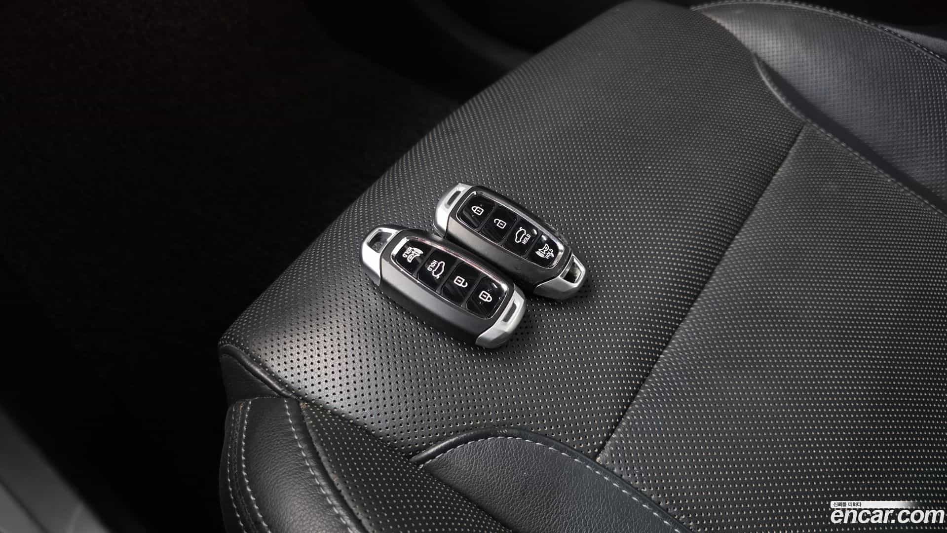 Grandeur Hyundai 2017.10-OPTION-040