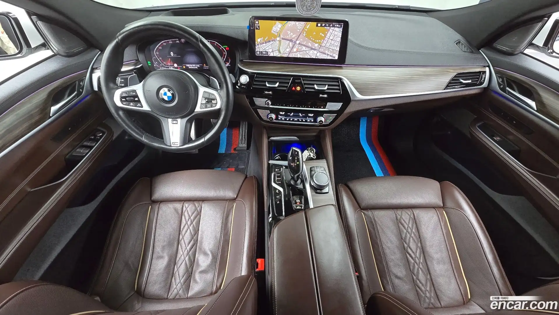 Gran Turismo BMW 2020.9-INNER-007