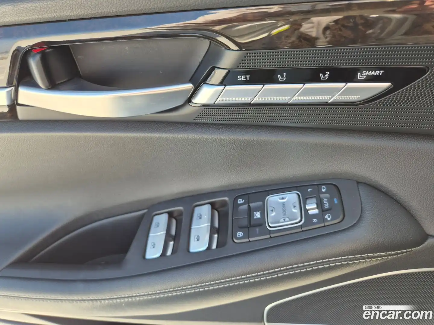 G90 Genesis 2019.2-OPTION-020