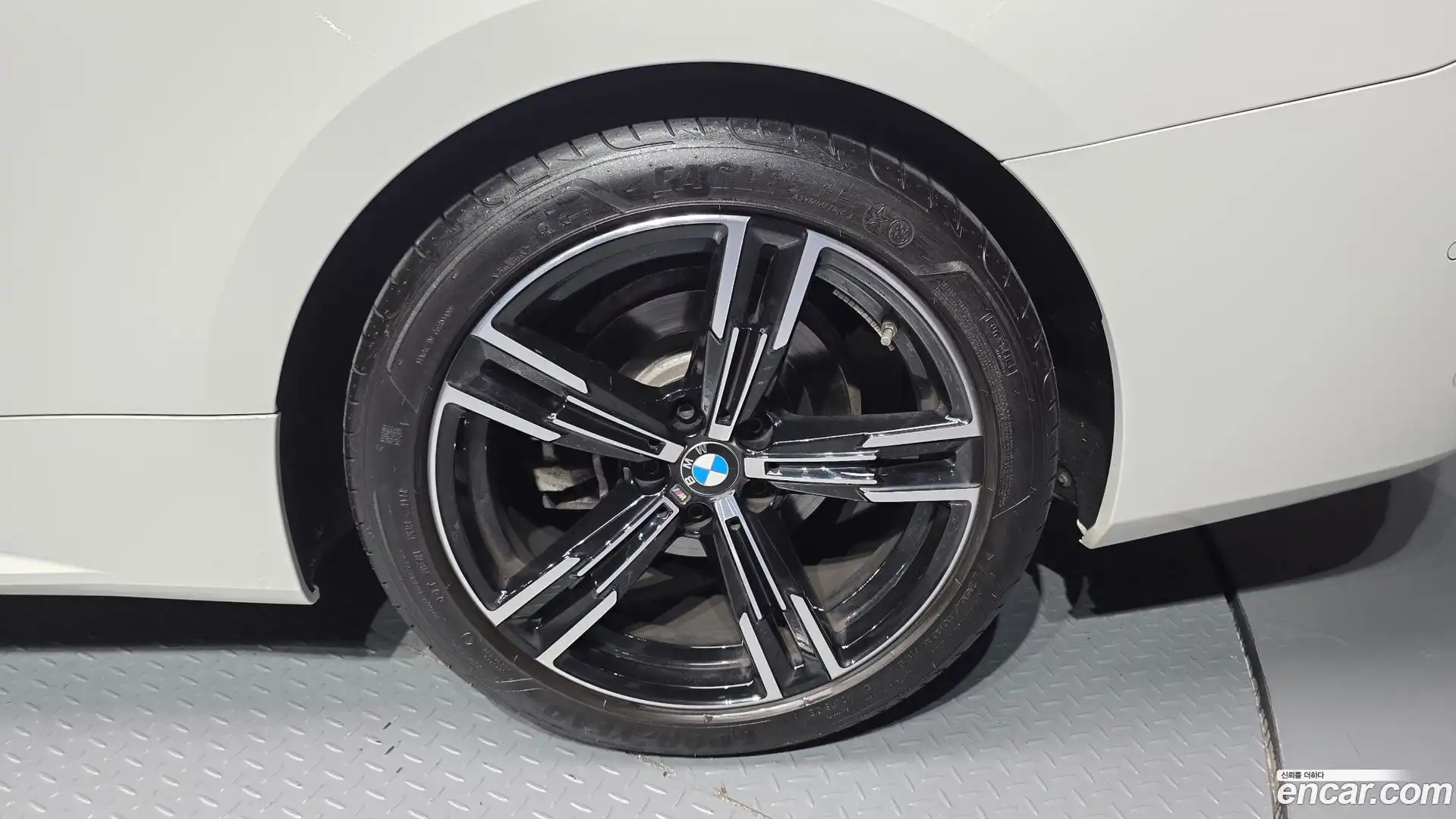 4-Series BMW 2022.9-OUTER-031