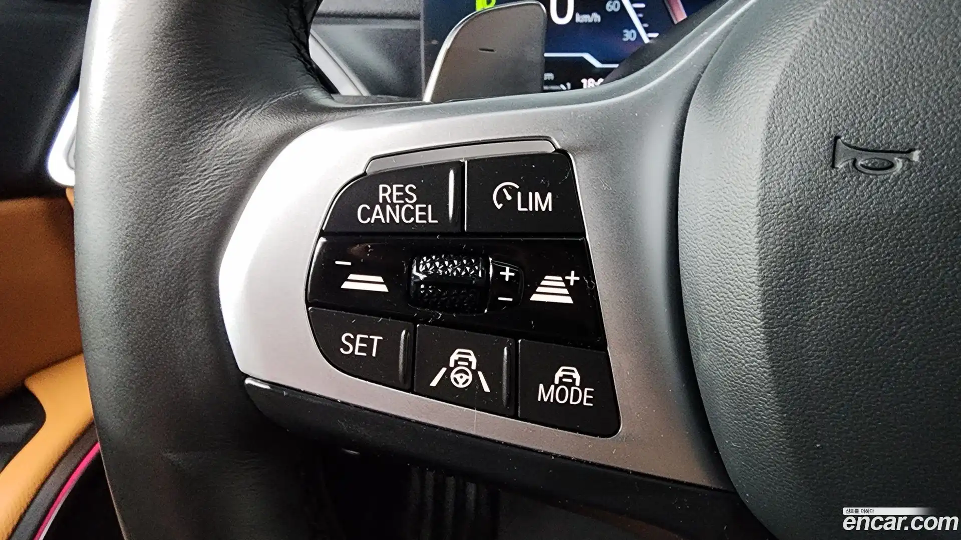 3-Series BMW 2024.3-OPTION-022