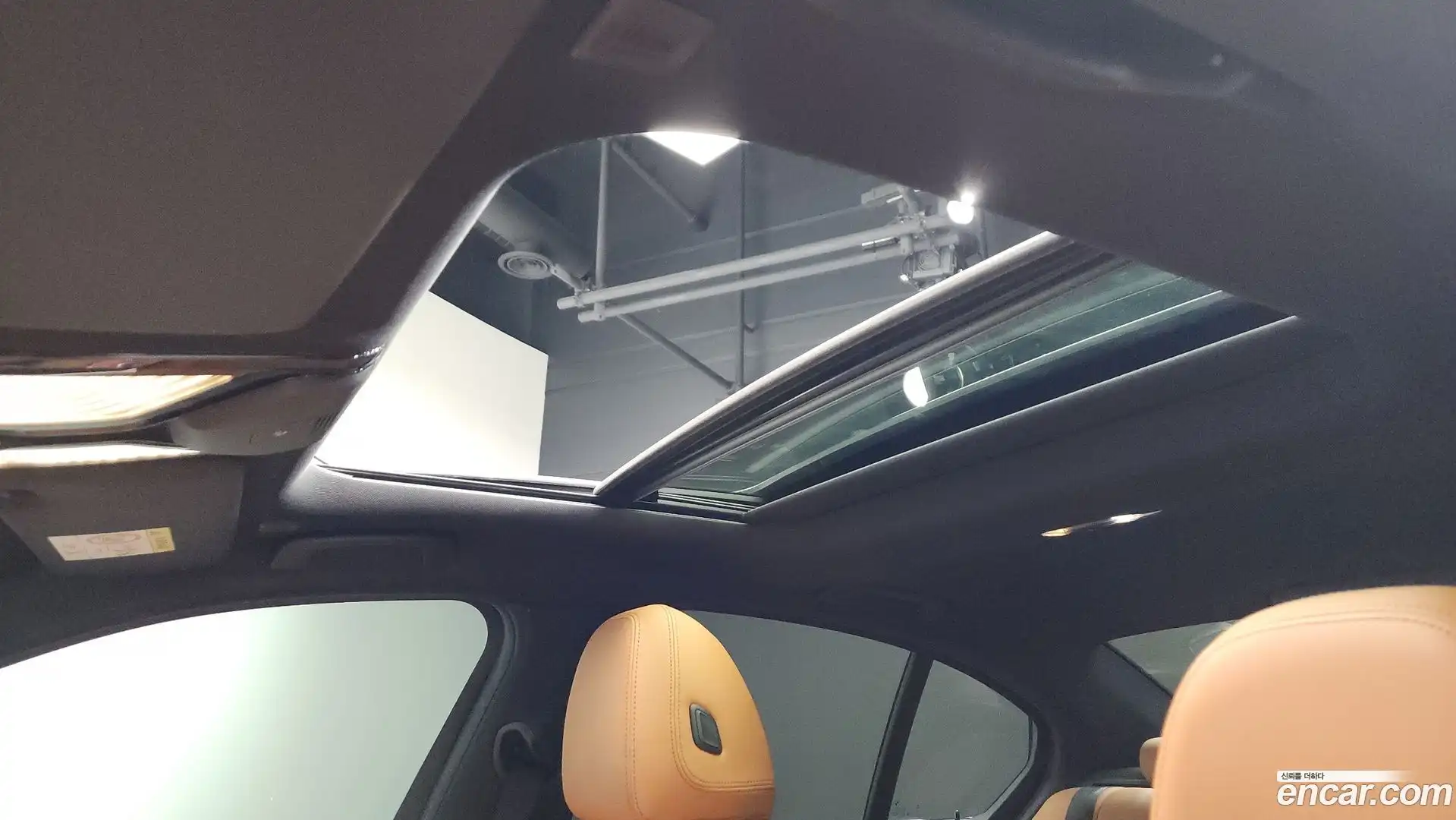 3-Series BMW 2024.3-OPTION-023