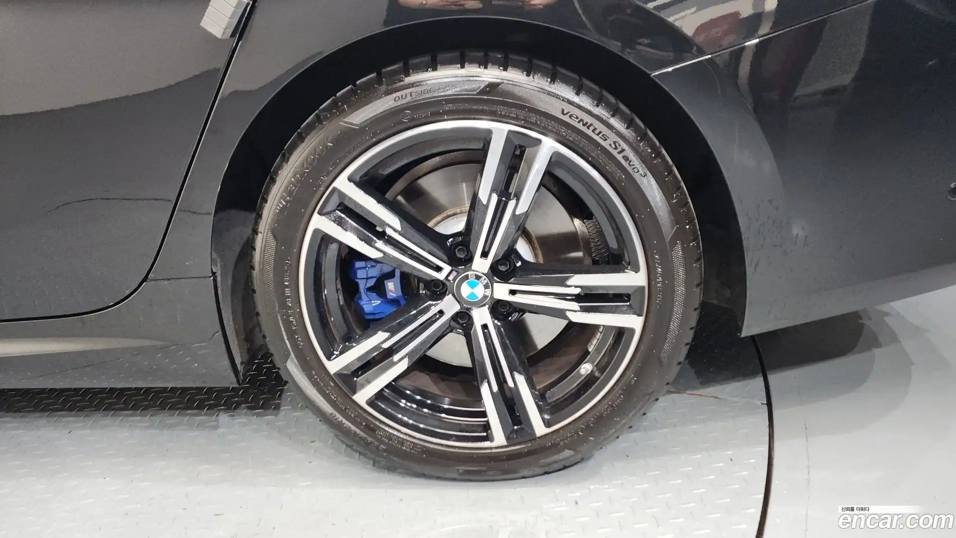 3-Series BMW 2024.3-OUTER-031