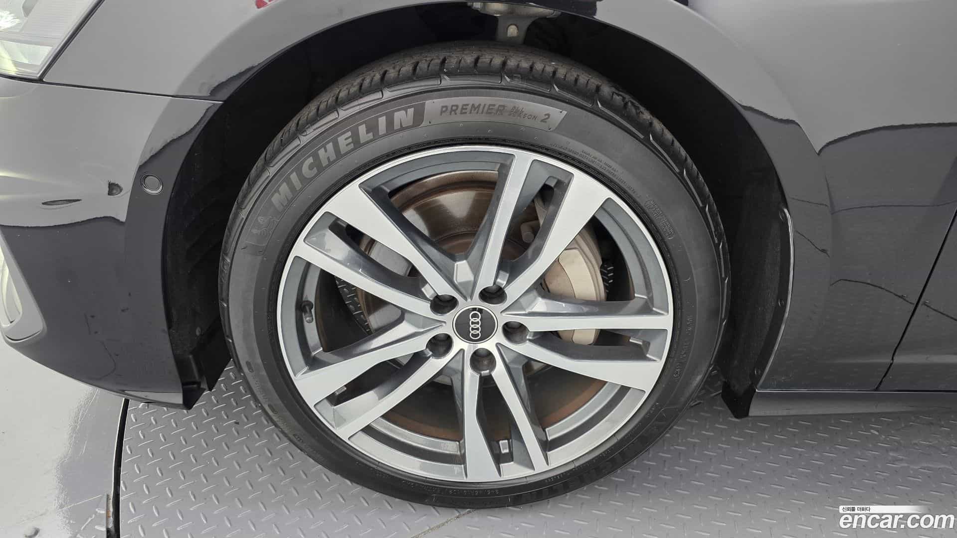 A6 Audi 2022.11-OUTER-031