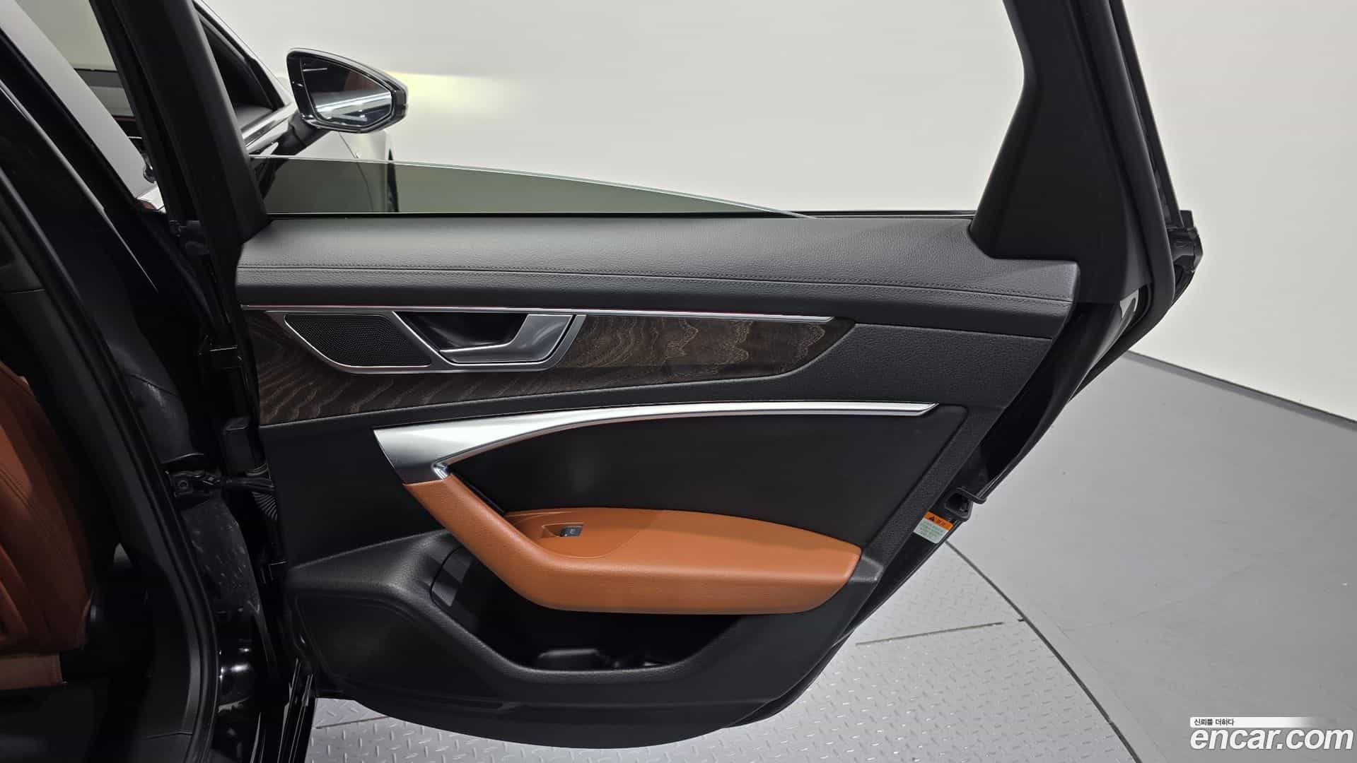 A6 Audi 2022.11-INNER-035