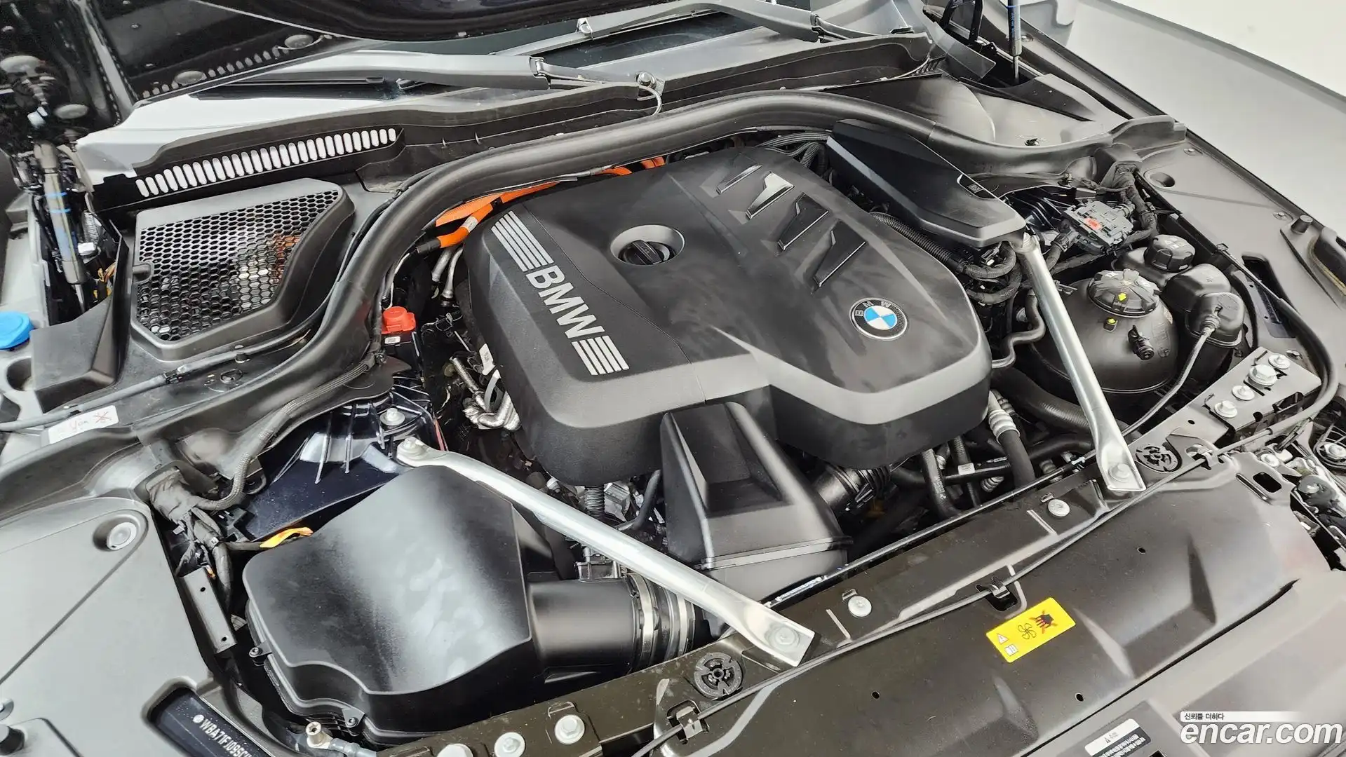 5-Series BMW 2025.6-OUTER-006