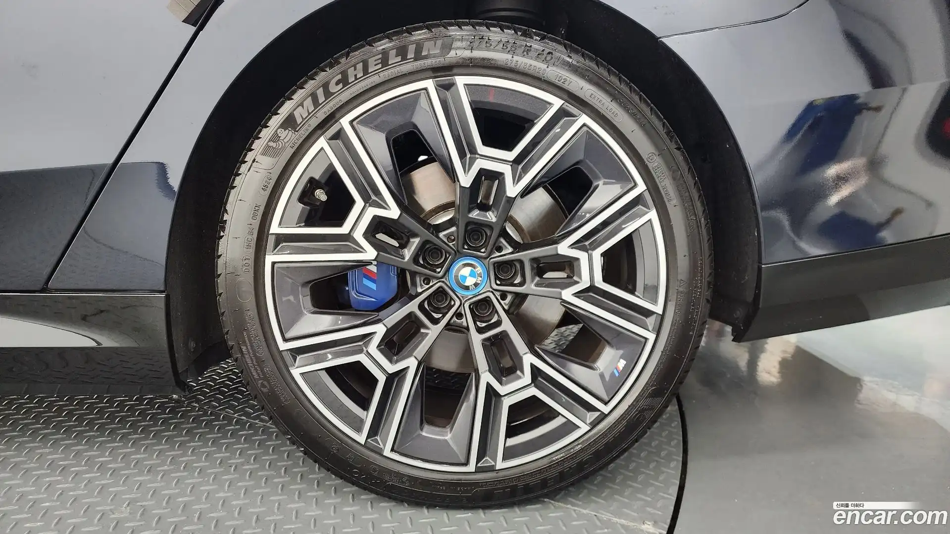 5-Series BMW 2025.6-OUTER-031