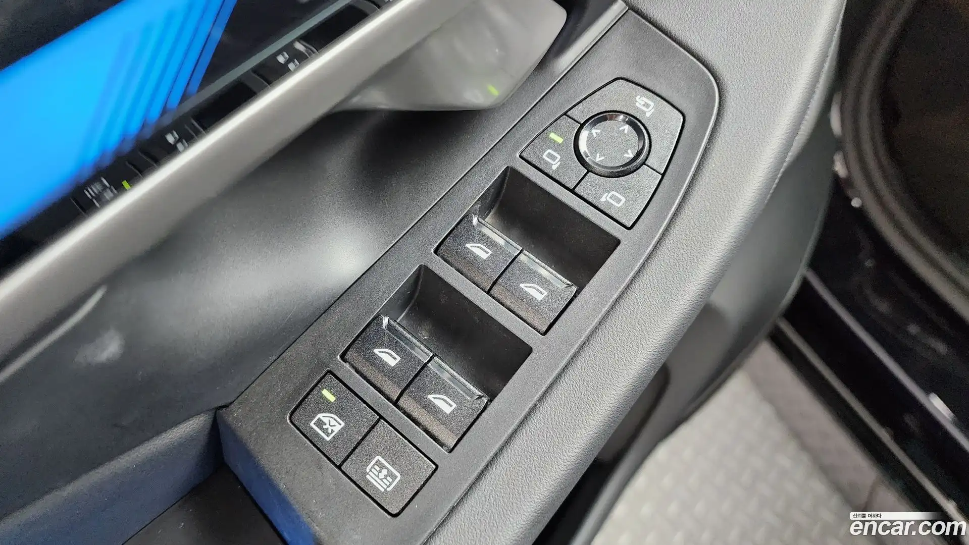 5-Series BMW 2025.6-OPTION-042