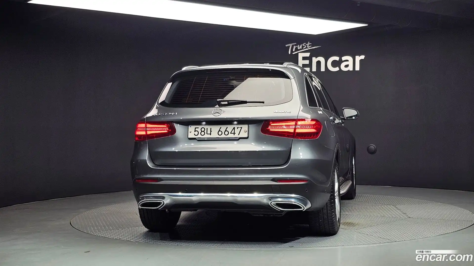 GLC-Class Mercedes-Benz 2017.3-OUTER-004