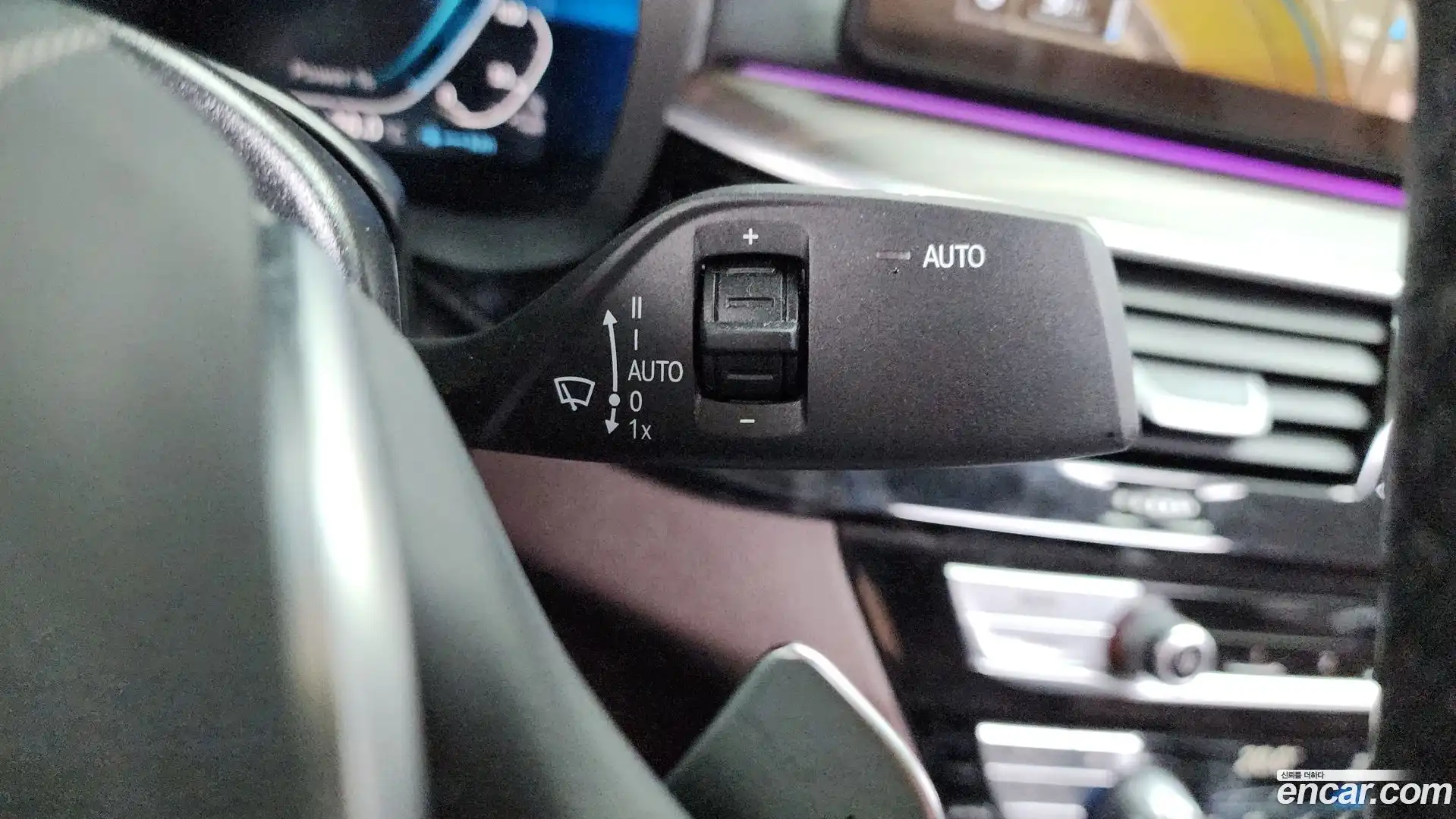 5-Series BMW 2022.9-OPTION-019