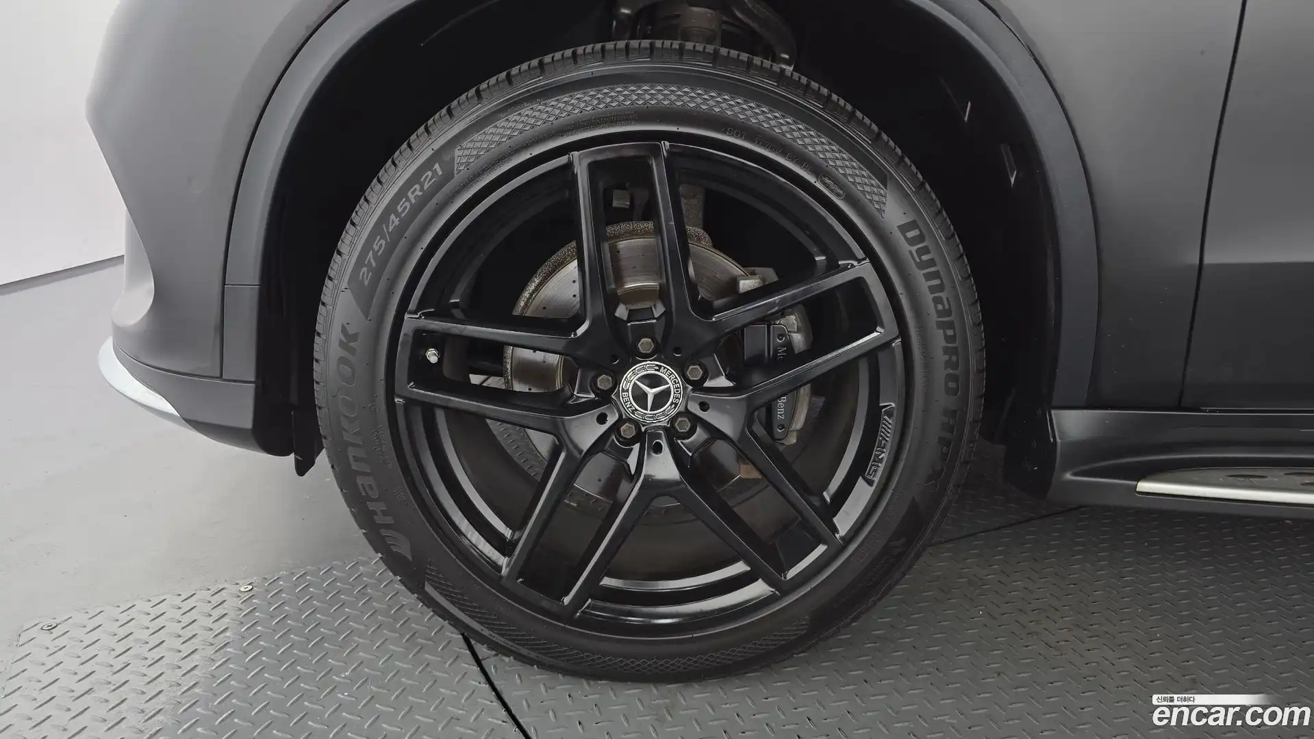 GLE-Class Mercedes-Benz 2018.3-OUTER-005