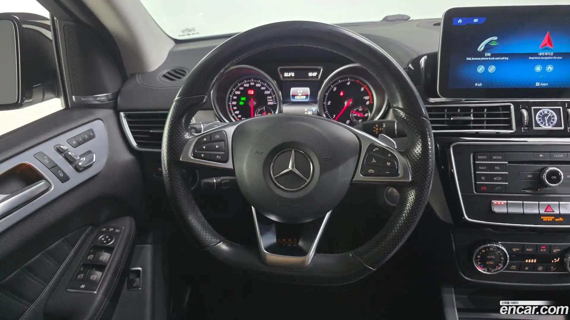 GLE-Class Mercedes-Benz 2018.3-OPTION-017
