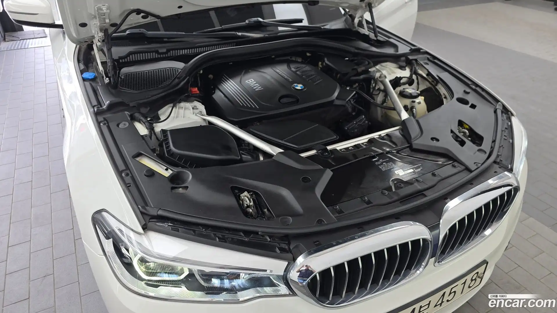 5-Series BMW 2018.8-OUTER-006