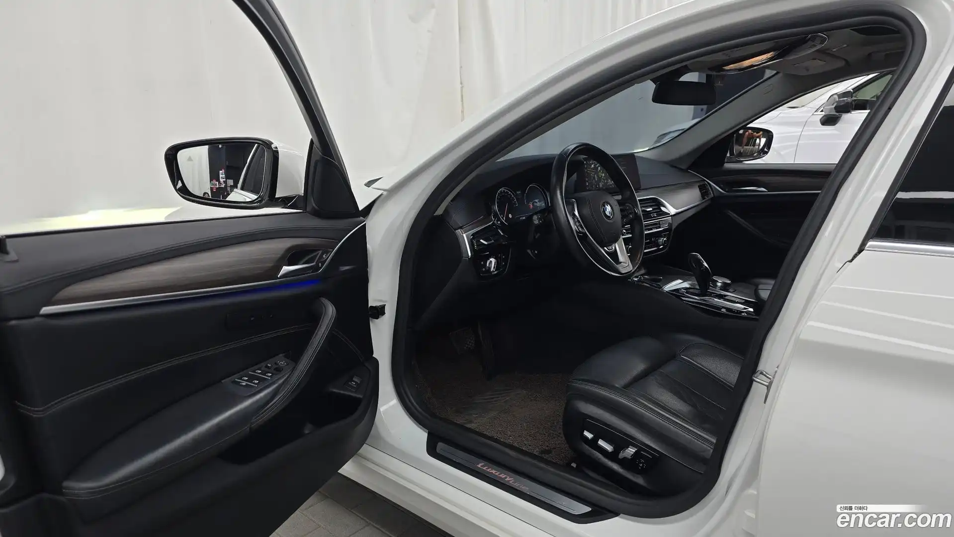 5-Series BMW 2018.8-INNER-010