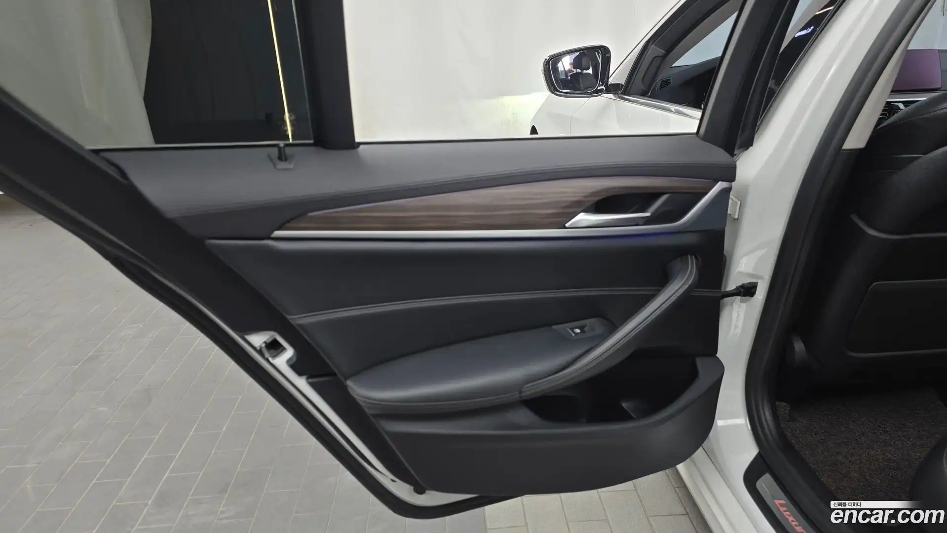 5-Series BMW 2018.8-INNER-035