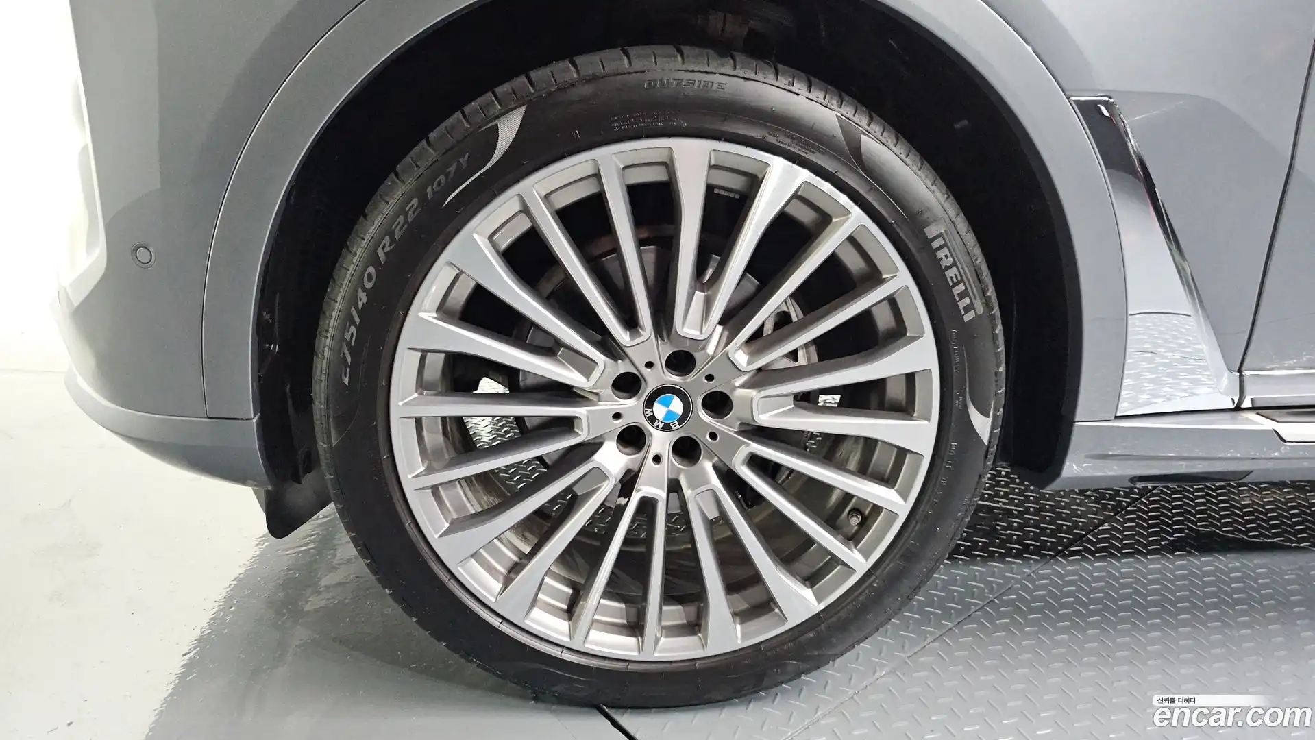 X7 BMW 2022.11-OUTER-005