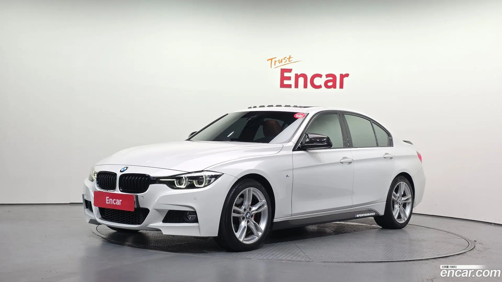 Main__Slider__Photo:3-Series BMW 2018.3-0