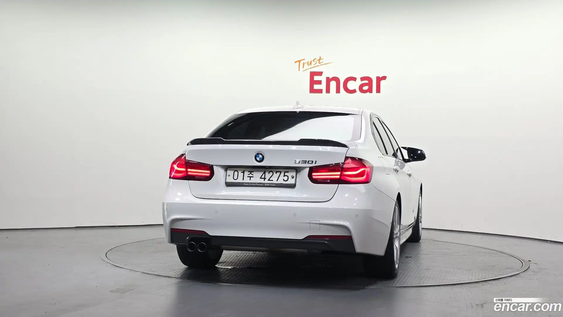 3-Series BMW 2018.3-OUTER-004