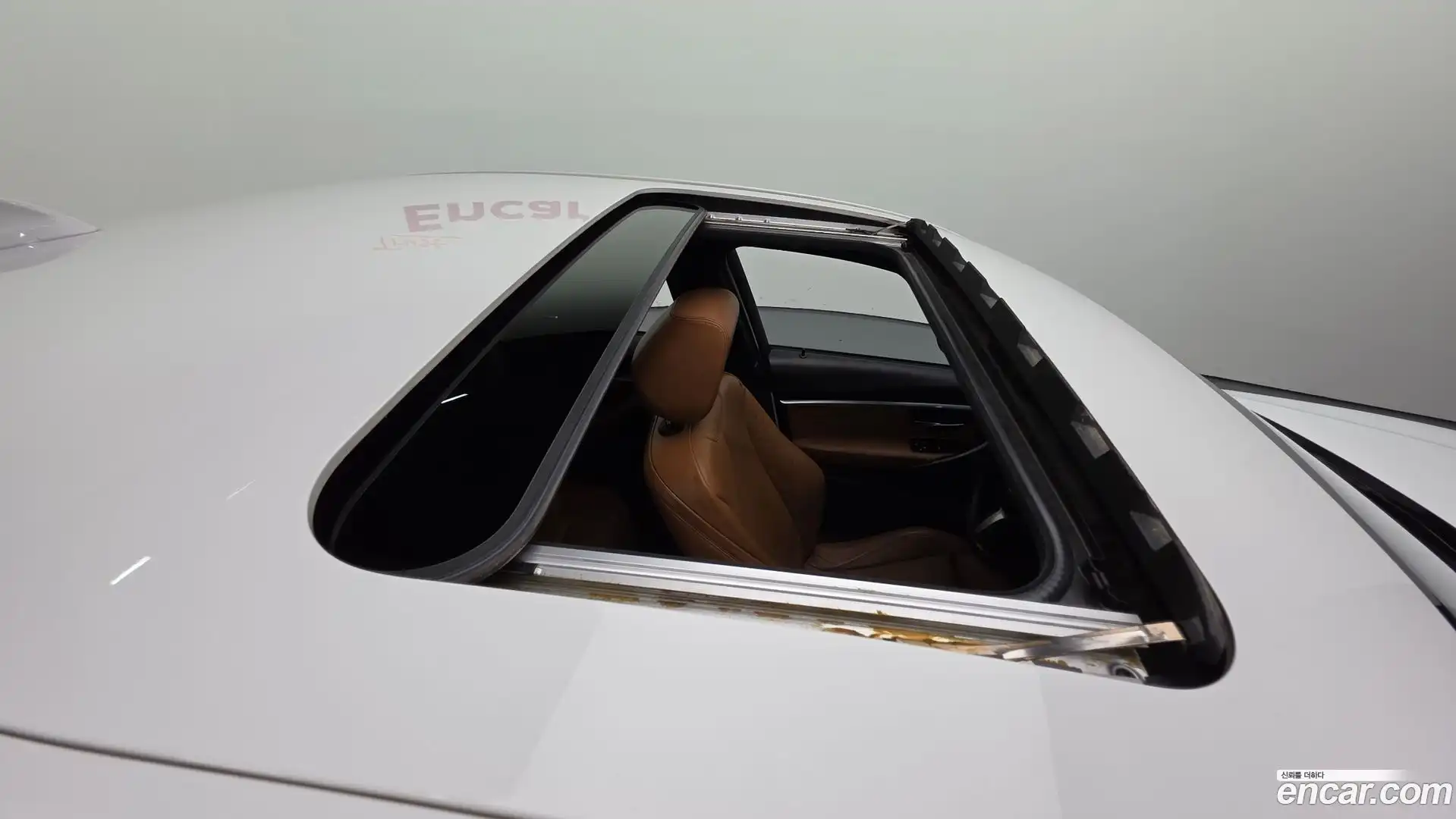 3-Series BMW 2018.3-OPTION-016