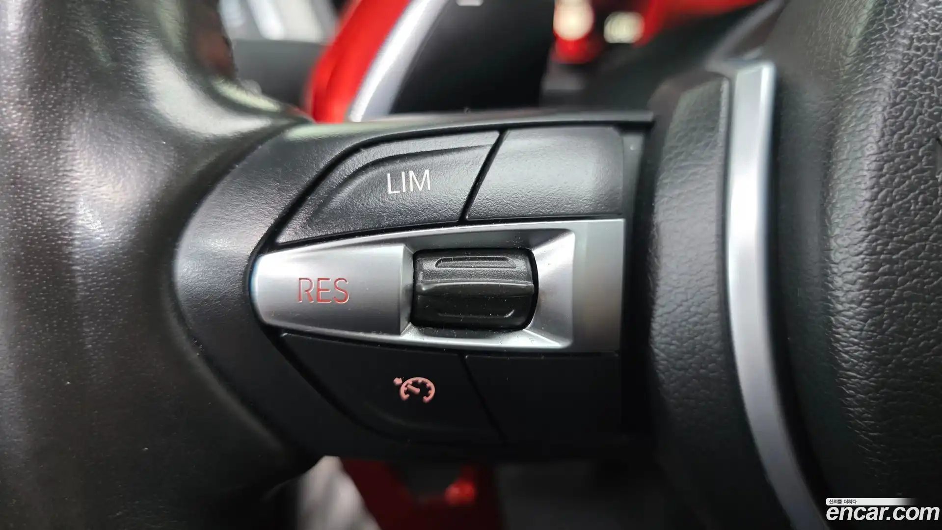 3-Series BMW 2018.3-OPTION-020
