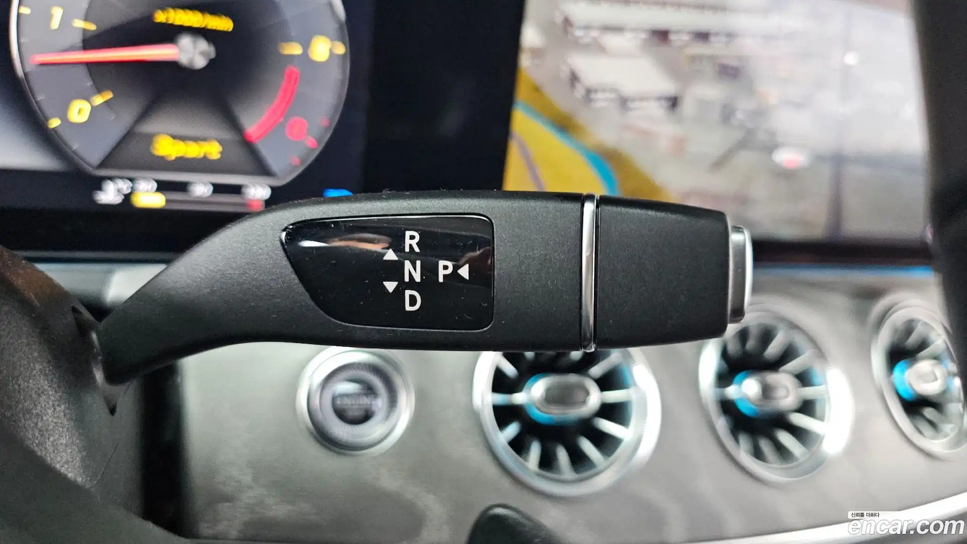 CLS-Class Mercedes-Benz 2019.6-INNER-009
