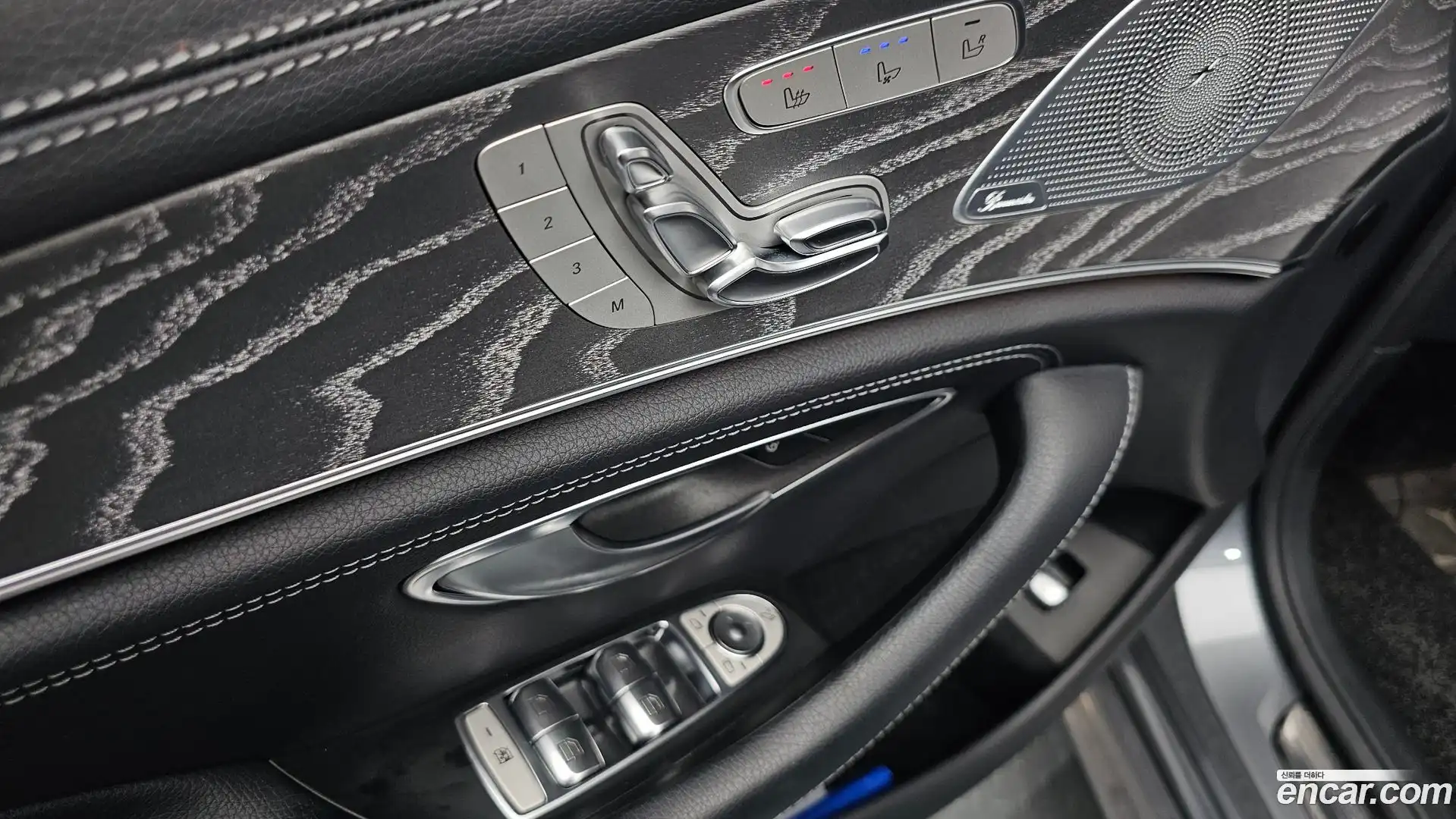 CLS-Class Mercedes-Benz 2019.6-OPTION-022