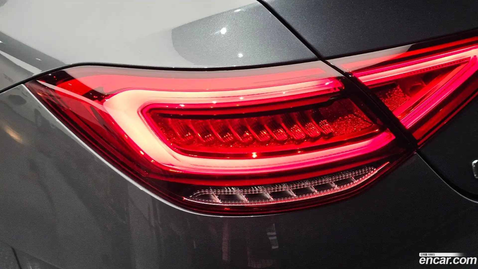 CLS-Class Mercedes-Benz 2019.6-OUTER-033