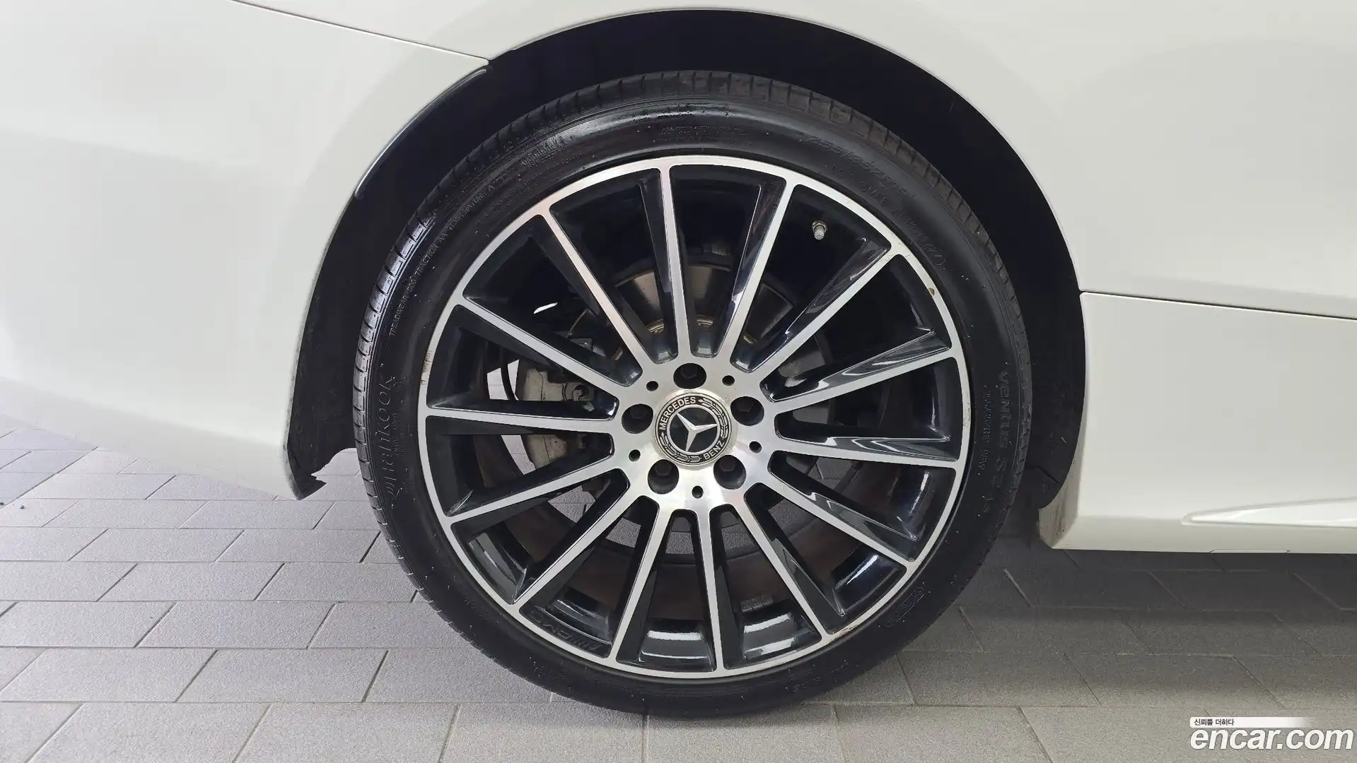 C-Class Mercedes-Benz 2017.5-OUTER-005