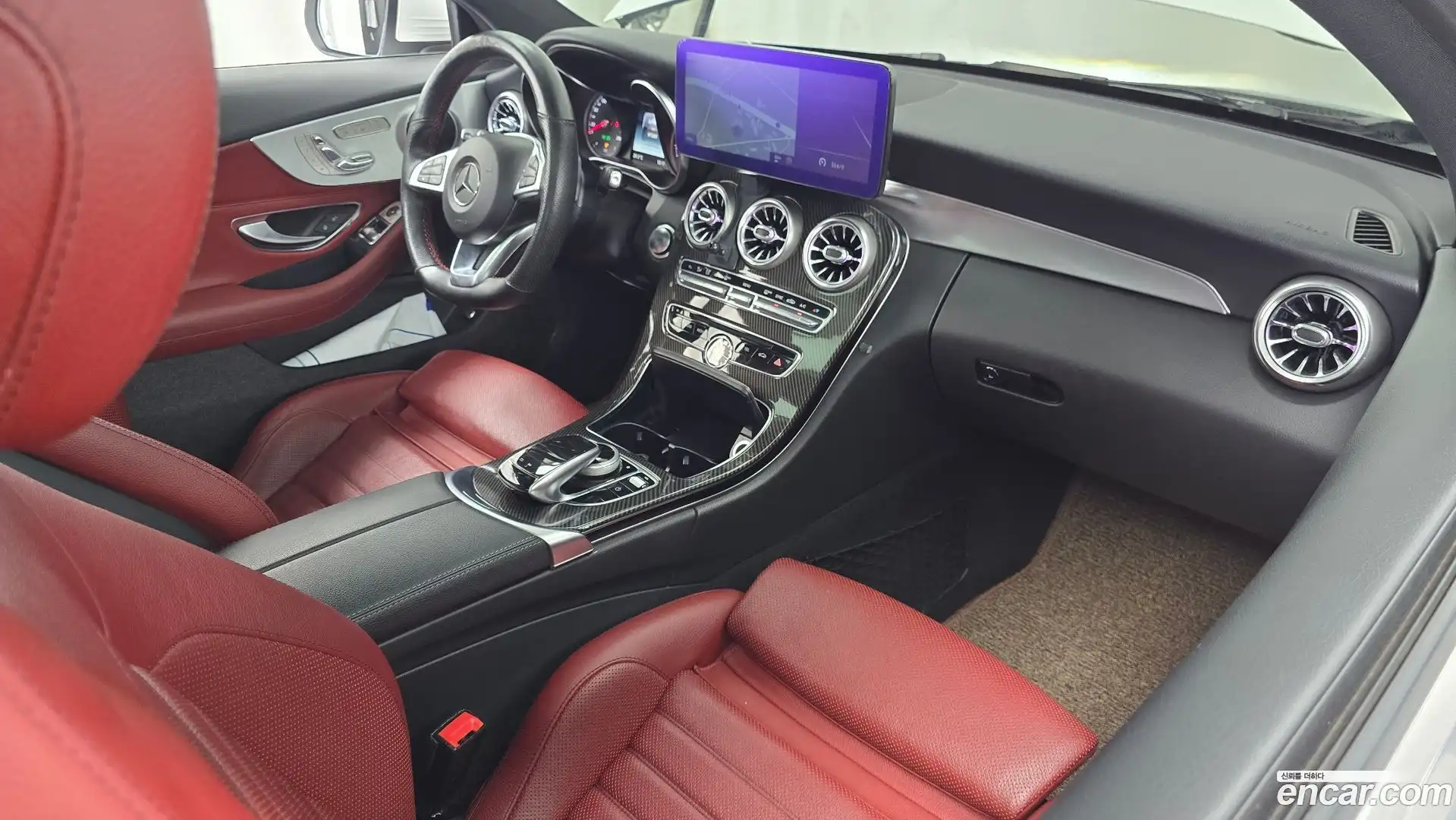 C-Class Mercedes-Benz 2017.5-INNER-007