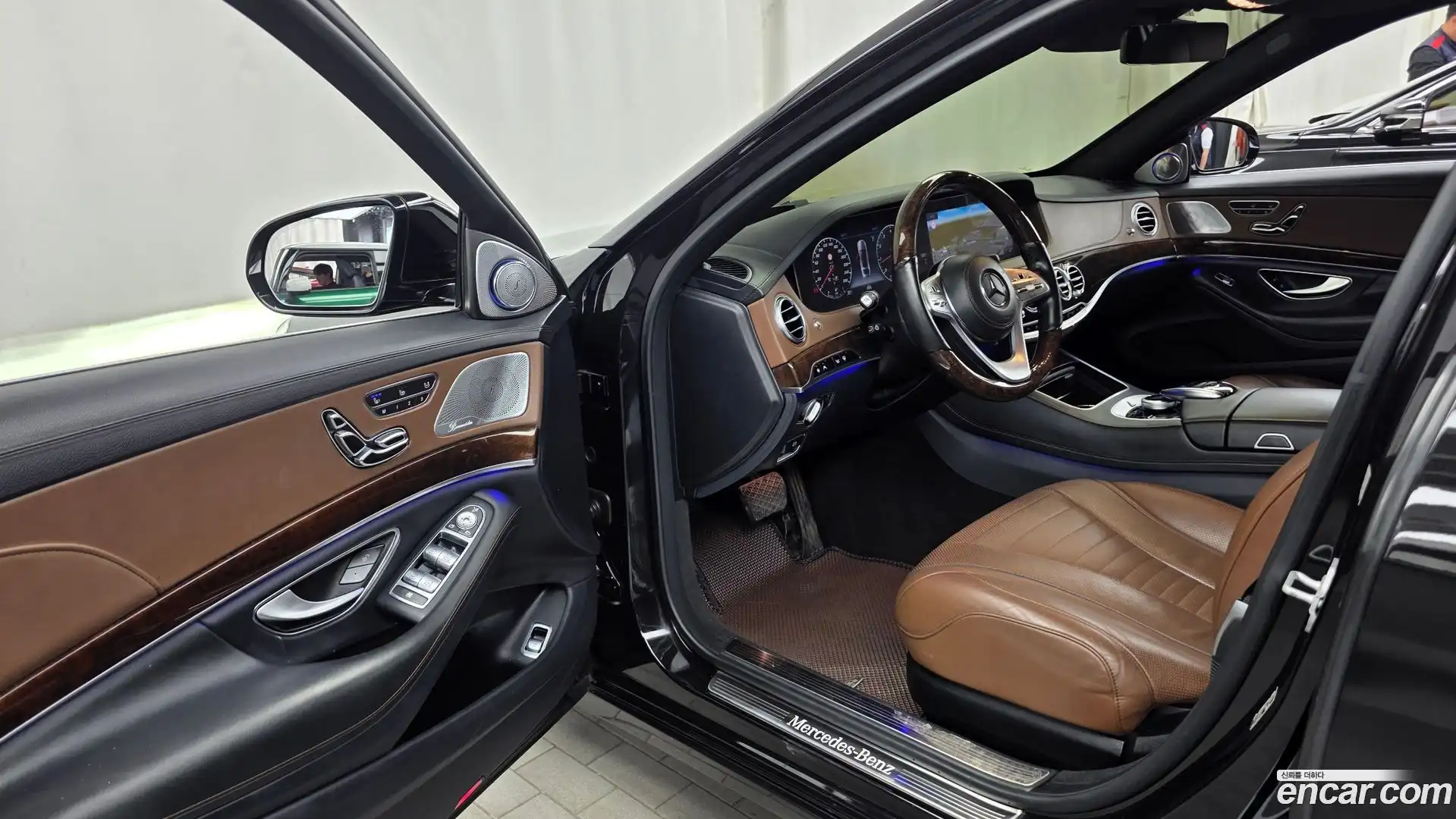 S-Class Mercedes-Benz 2017.9-INNER-010