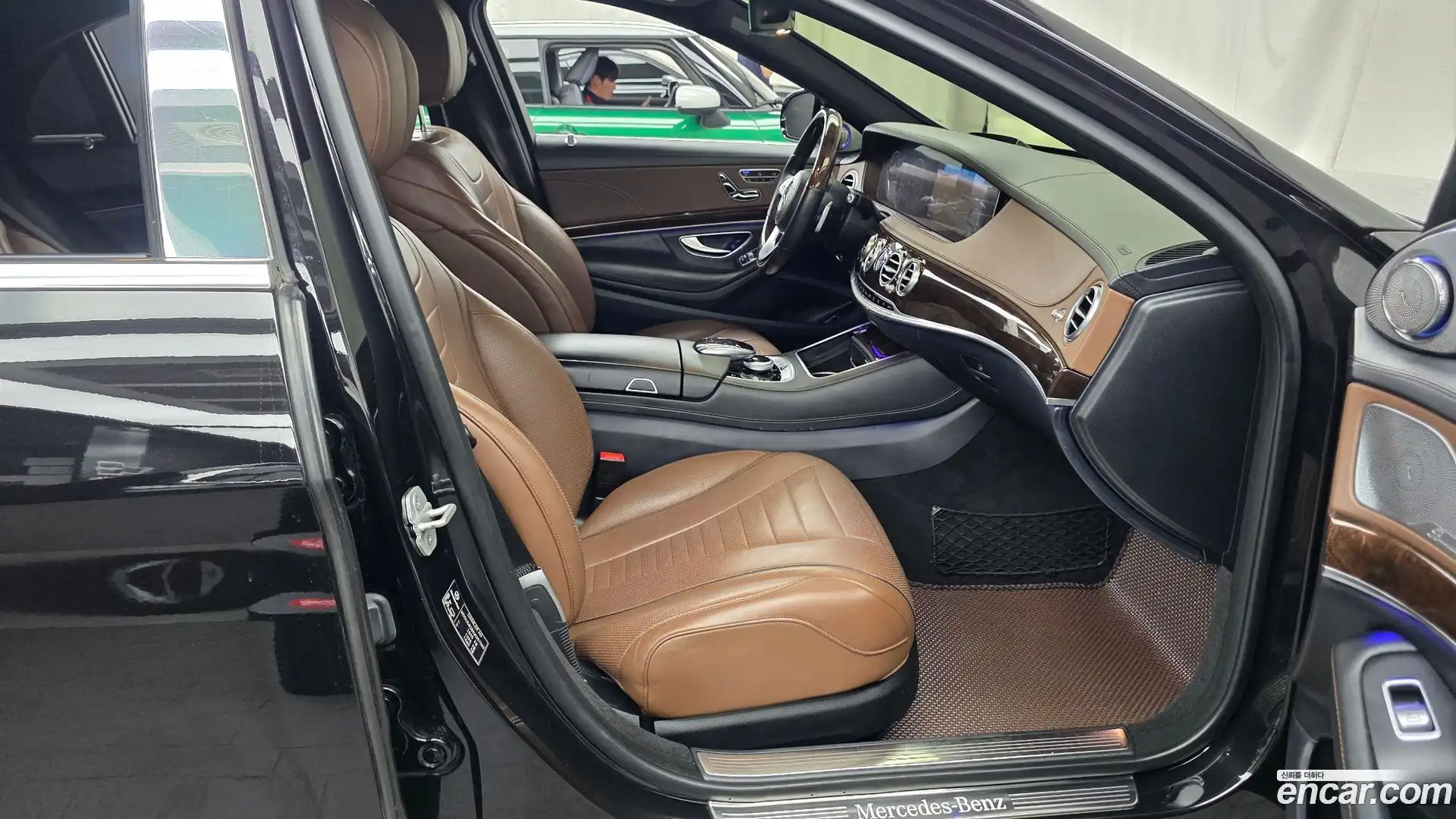 S-Class Mercedes-Benz 2017.9-OPTION-015