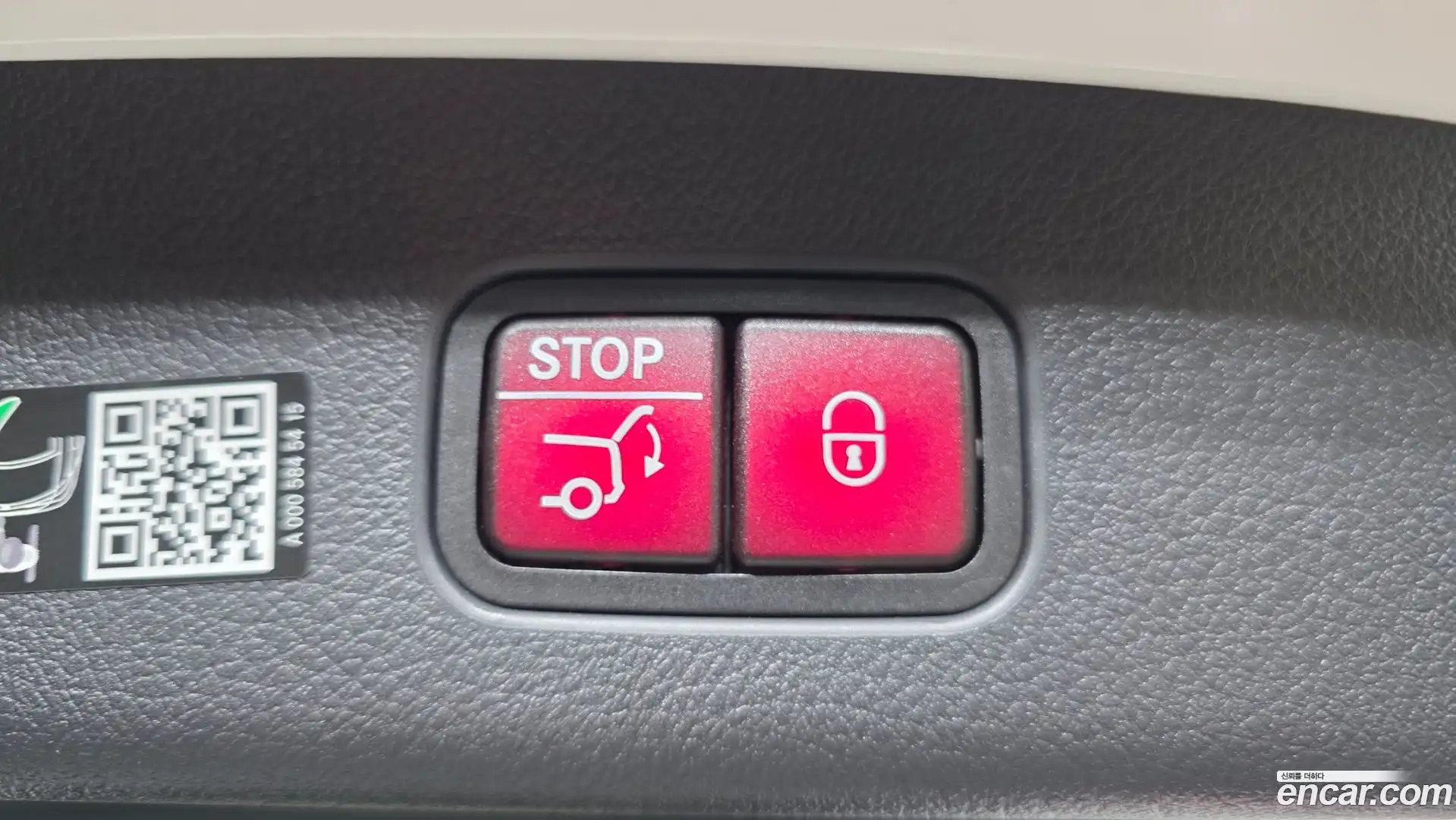 GLC-Class Mercedes-Benz 2025.11-OPTION-022