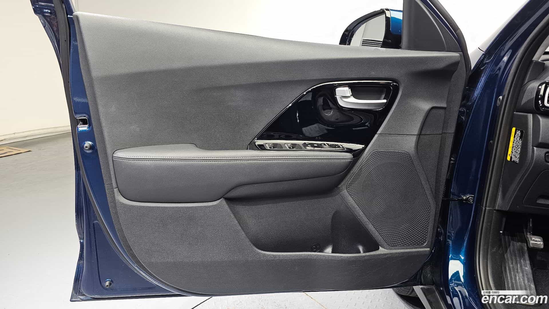 Niro Kia 2018.3-INNER-034