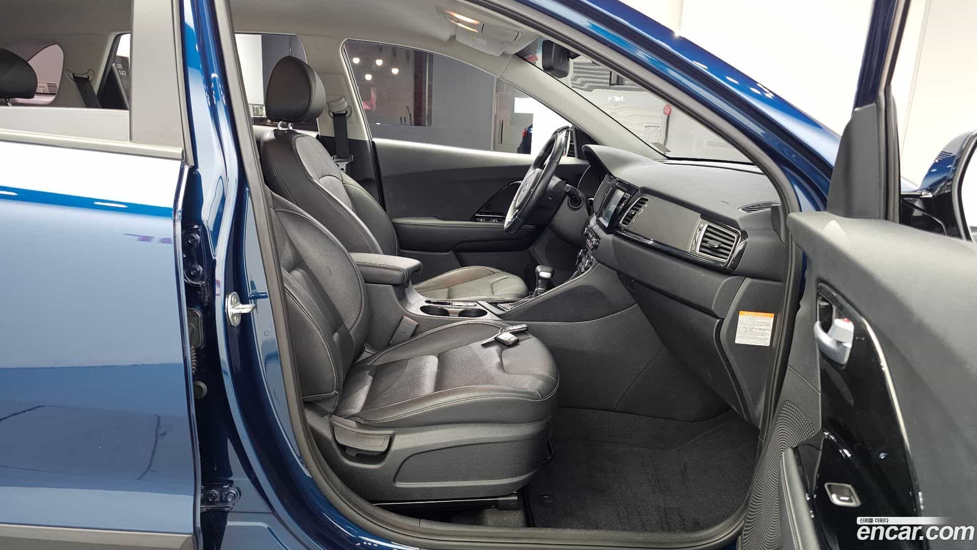 Niro Kia 2018.3-INNER-036