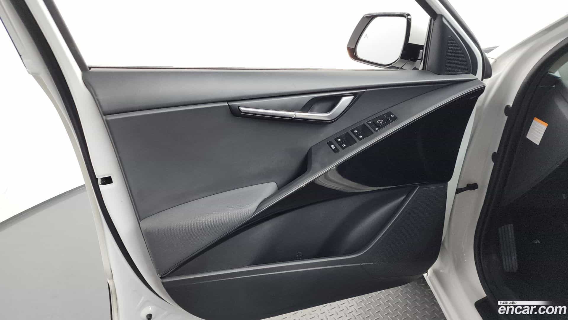 Niro Kia 2022.6-INNER-034