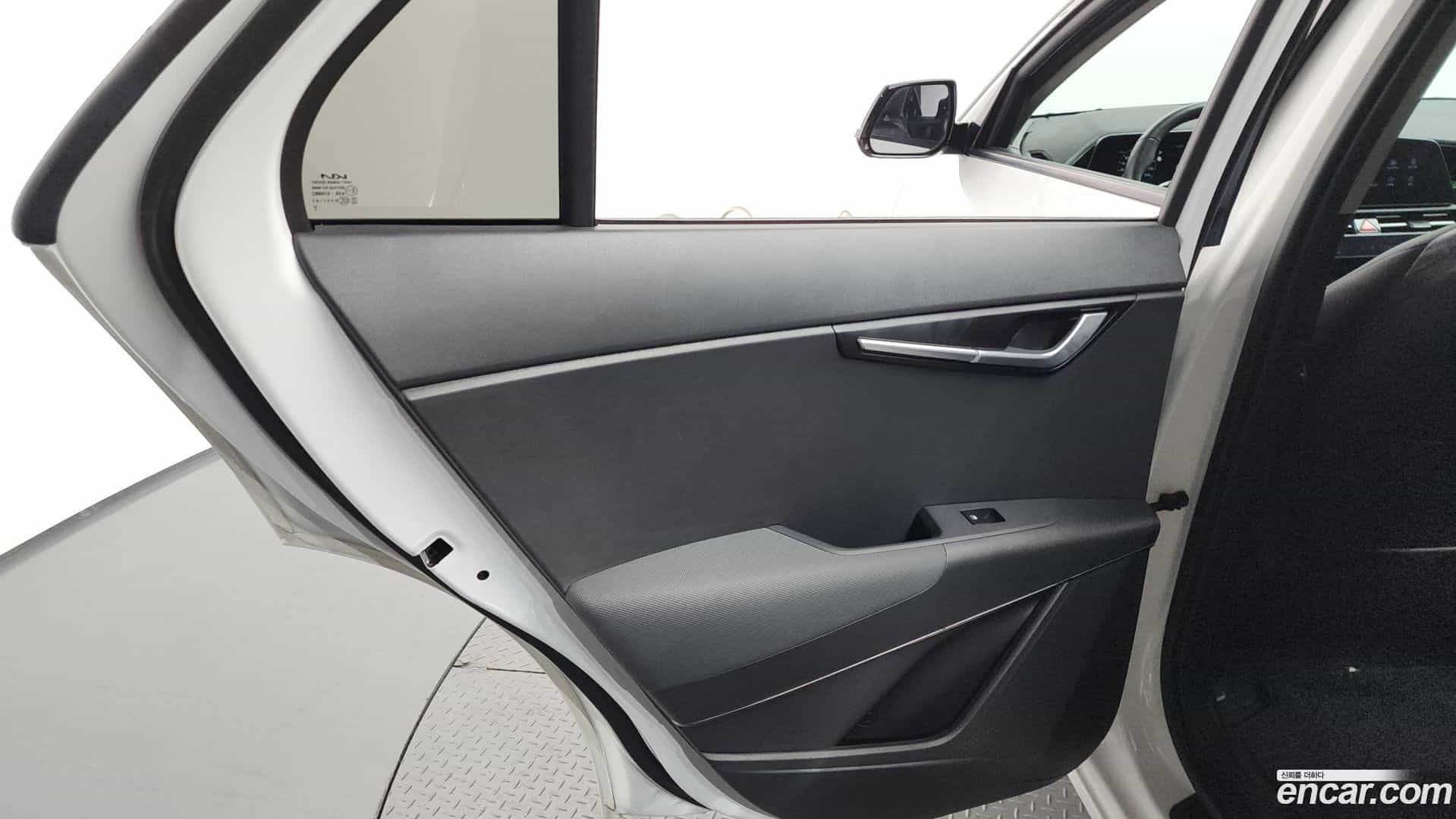 Niro Kia 2022.6-INNER-035