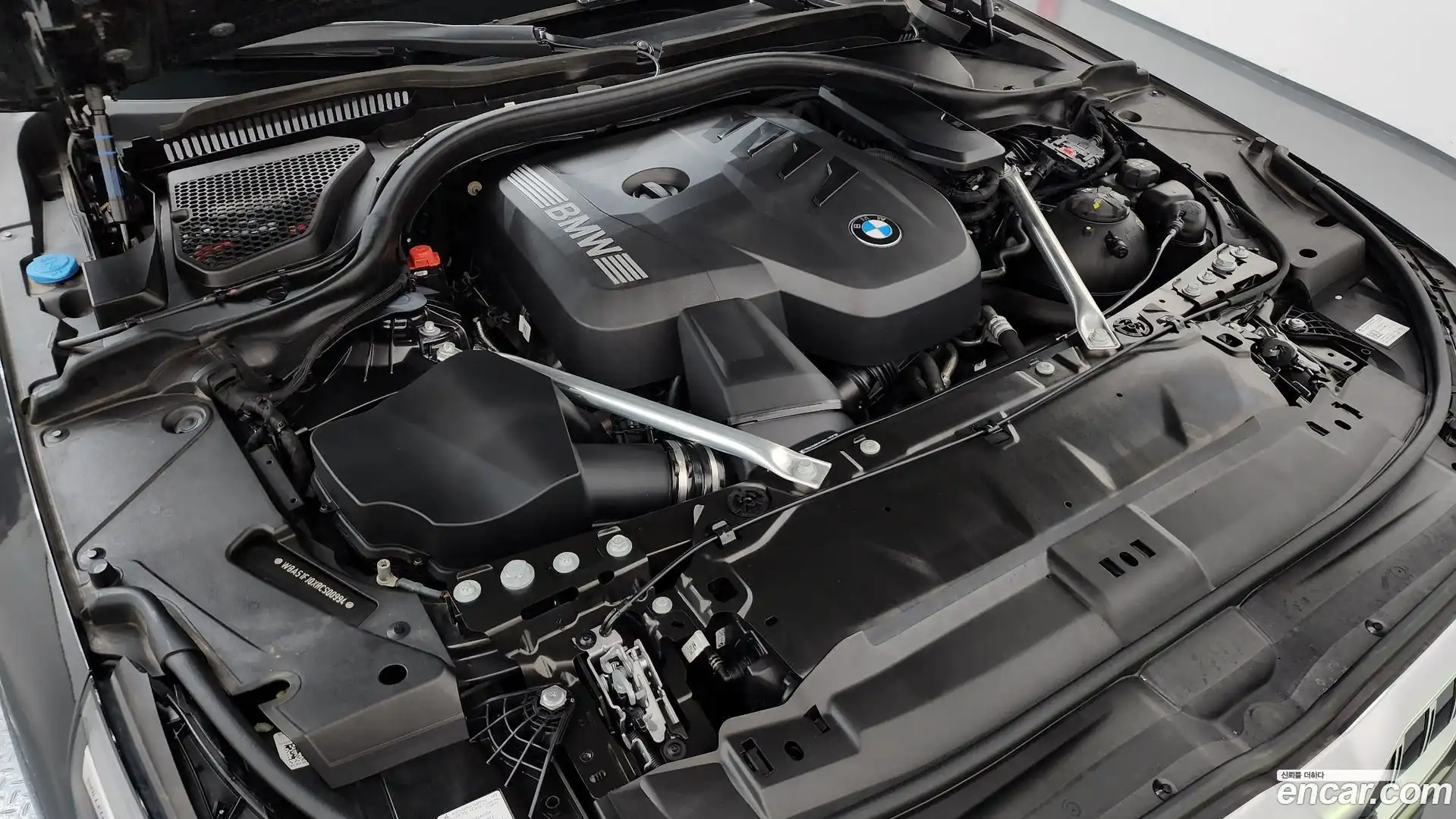 5-Series BMW 2024.5-OUTER-006