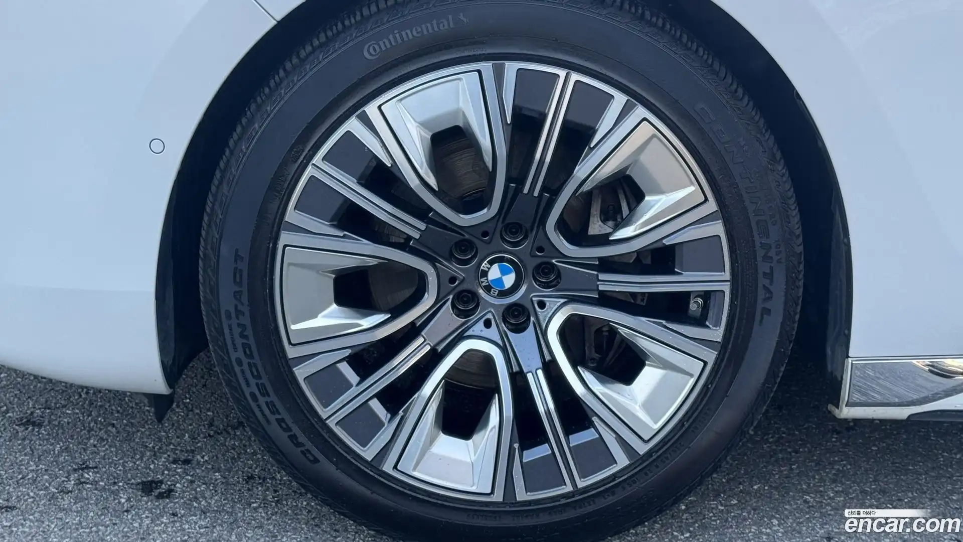 7-Series BMW 2023.5-OUTER-005