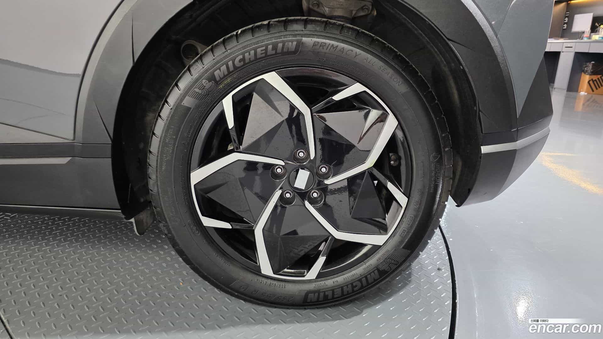 Ioniq5 Hyundai 2023.4-OUTER-031
