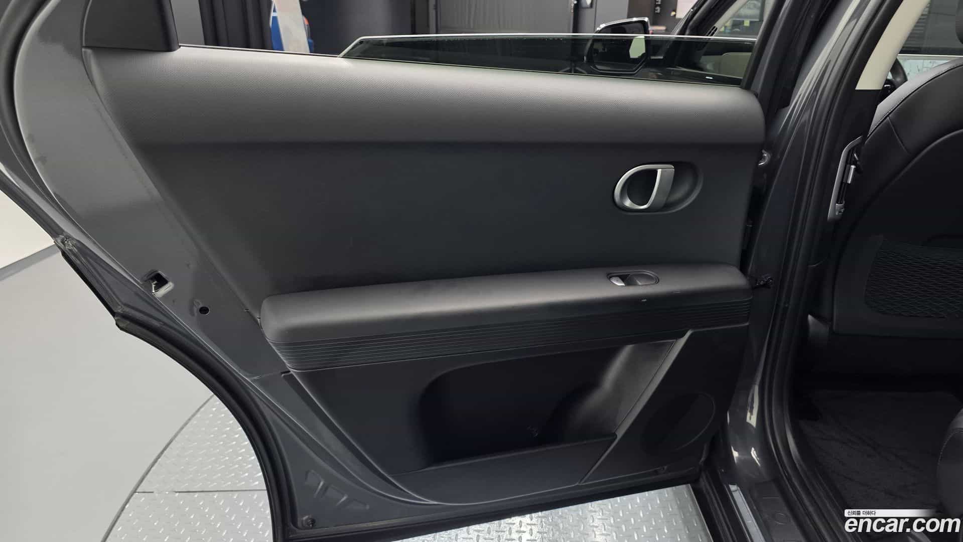 Ioniq5 Hyundai 2023.4-INNER-035