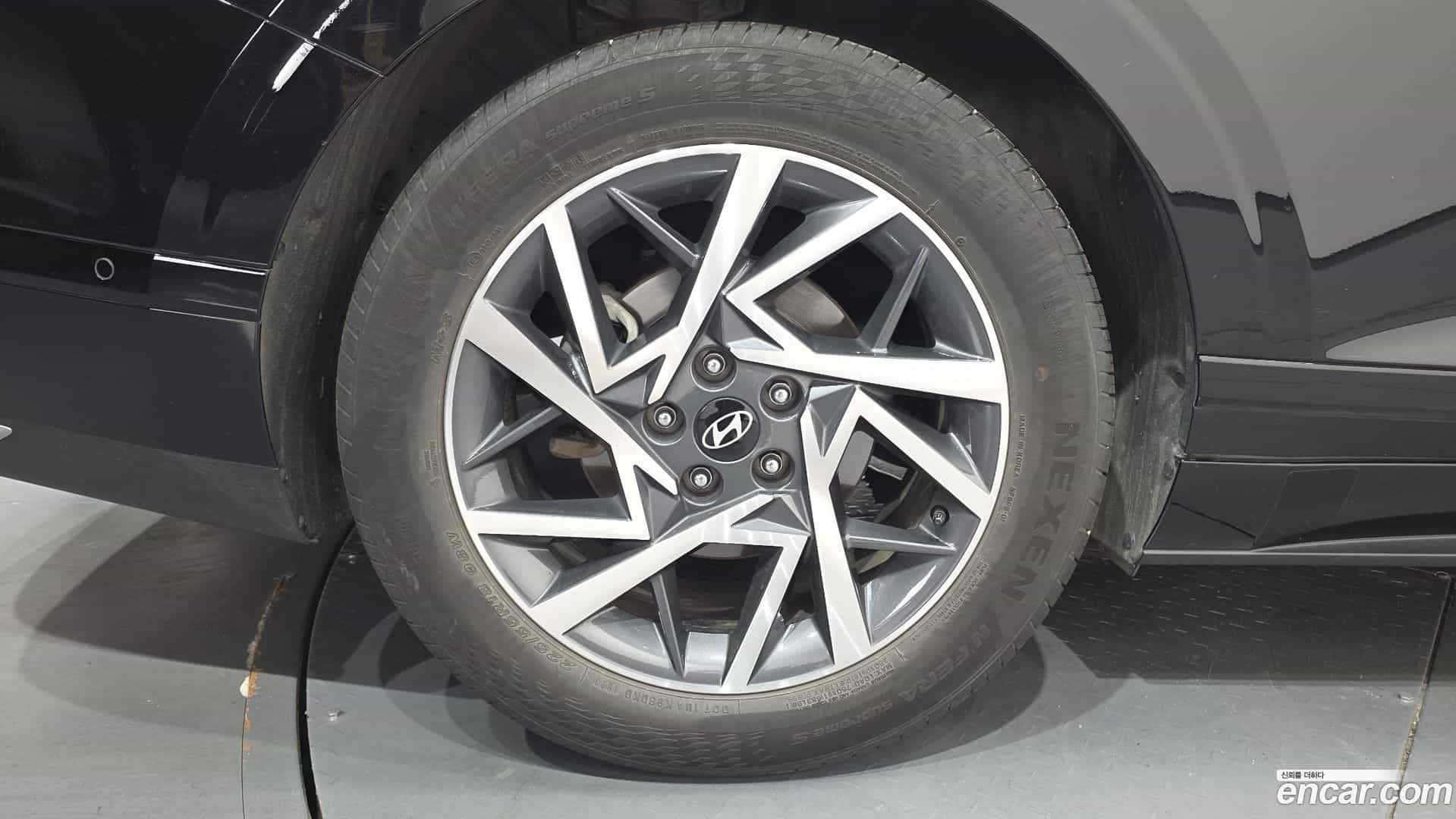 Grandeur Hyundai 2023.4-OUTER-005