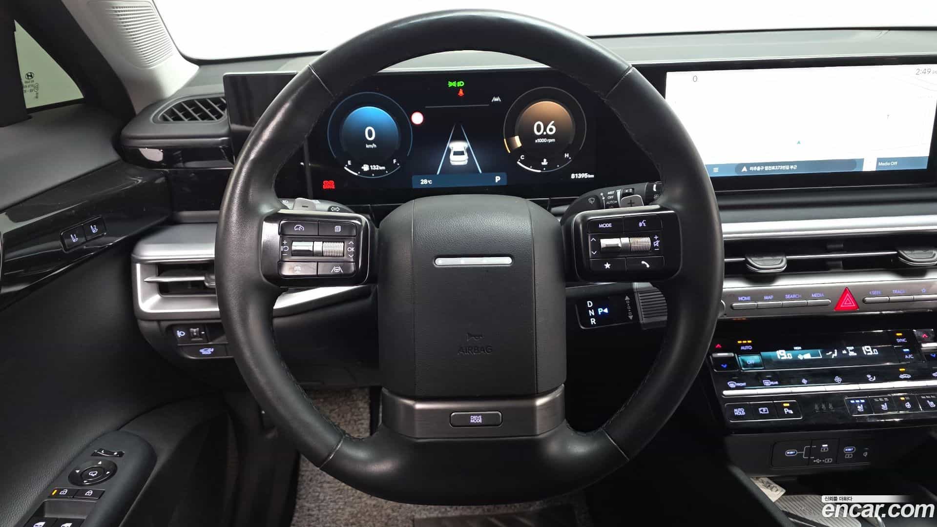 Grandeur Hyundai 2023.4-OPTION-017
