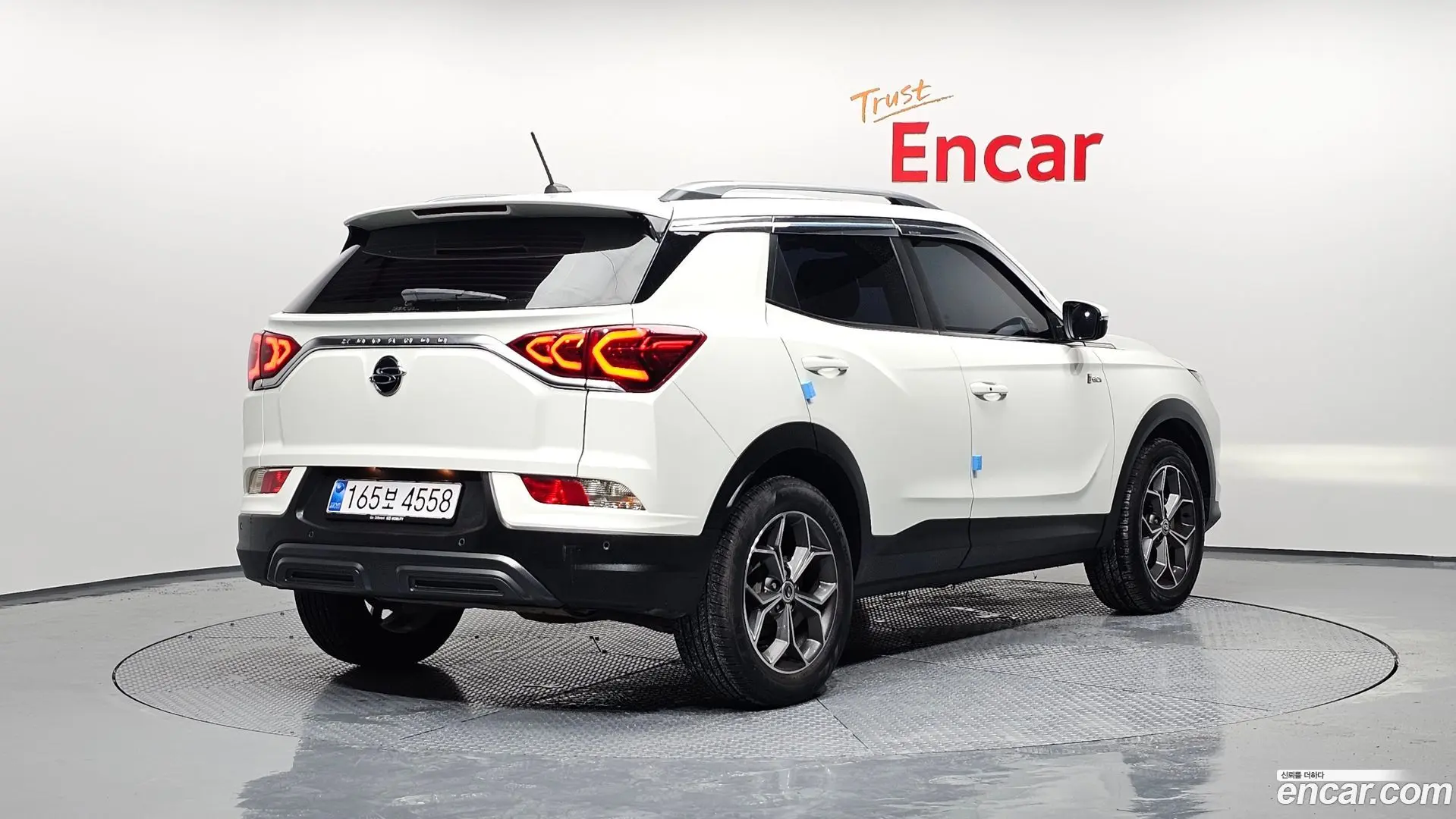 Main__Slider__Photo:KORANDO KG Mobility 2020.4-1