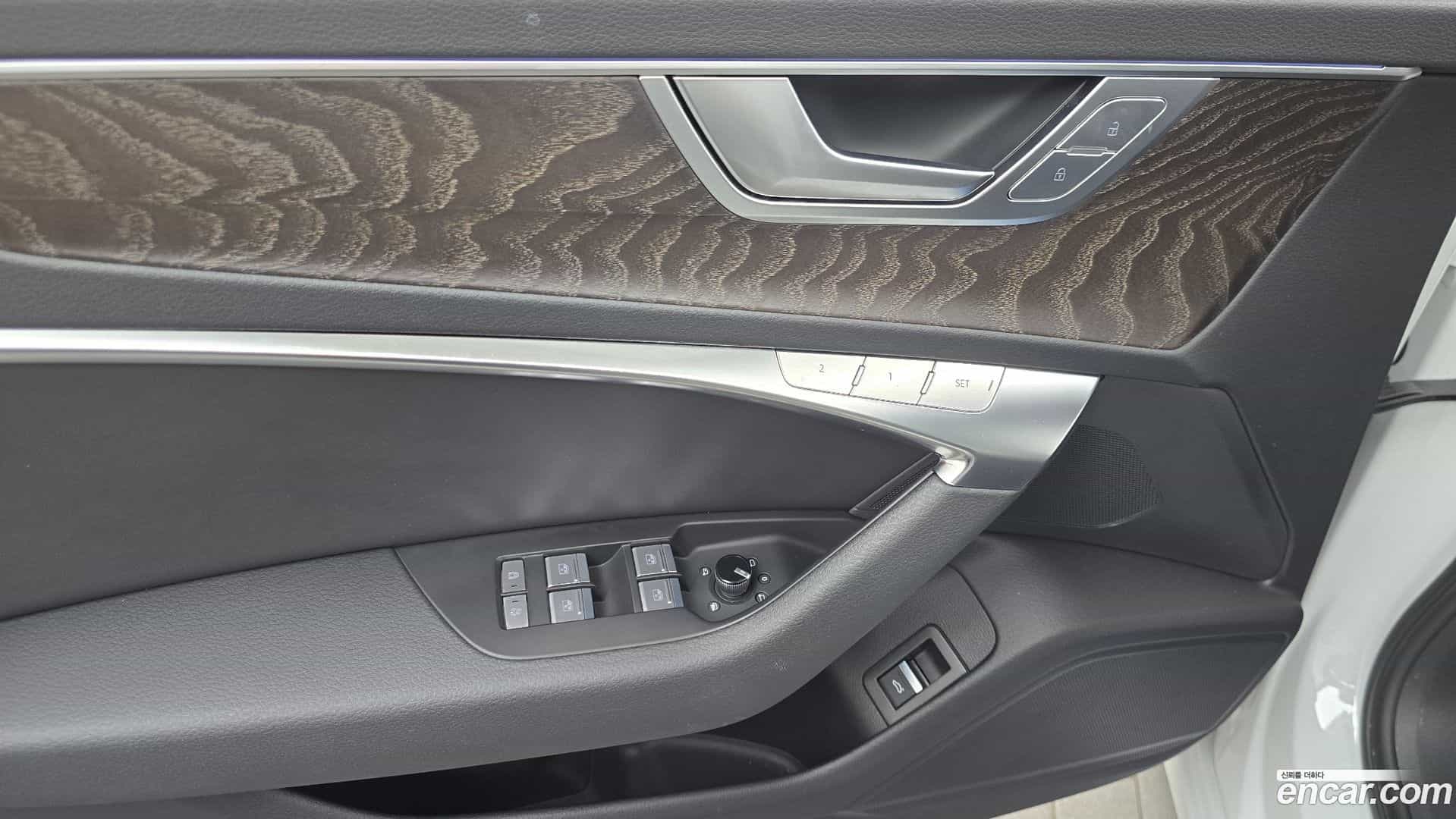 A6 Audi 2021.10-OPTION-042