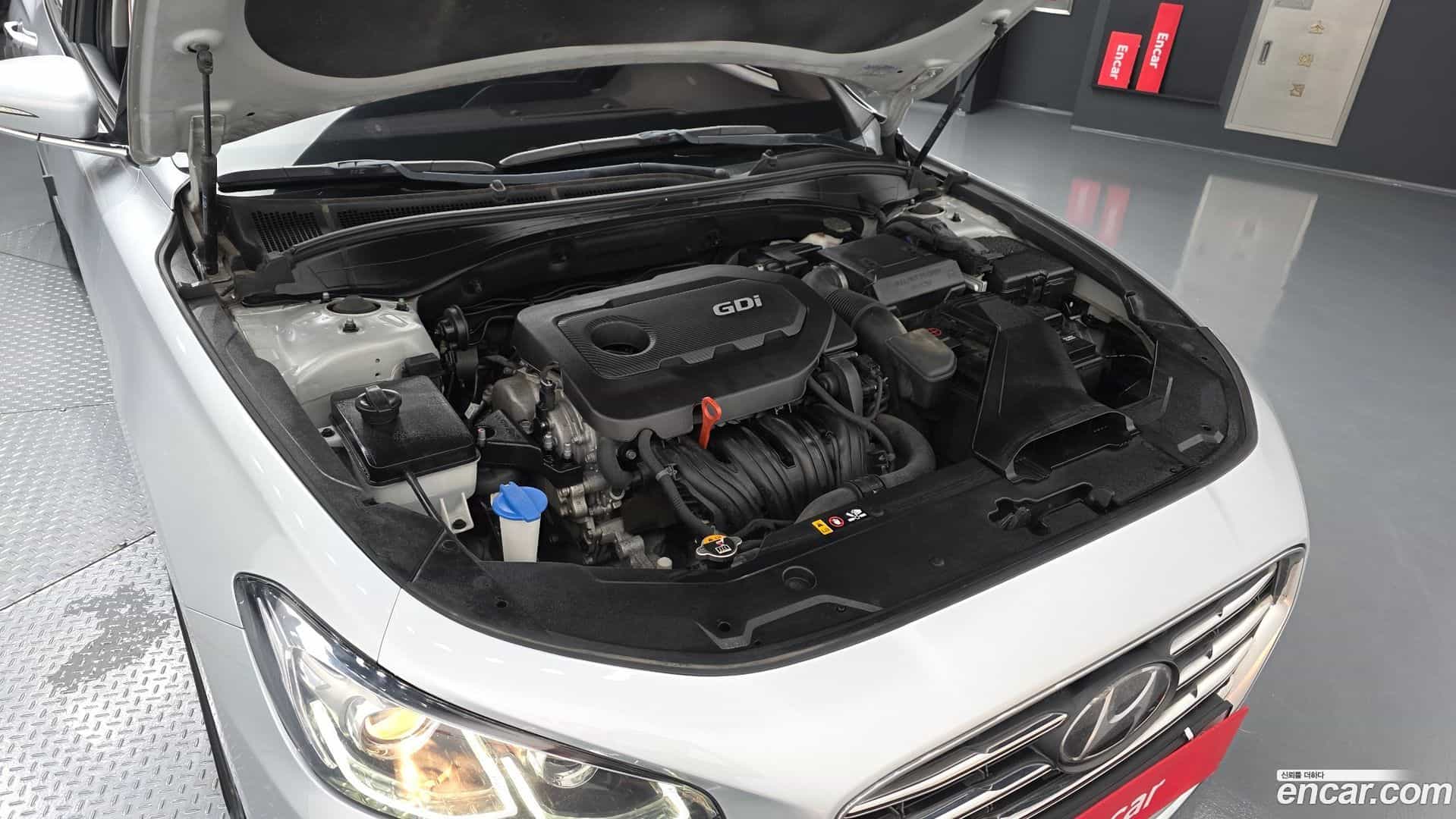 Grandeur Hyundai 2017.7-OUTER-006