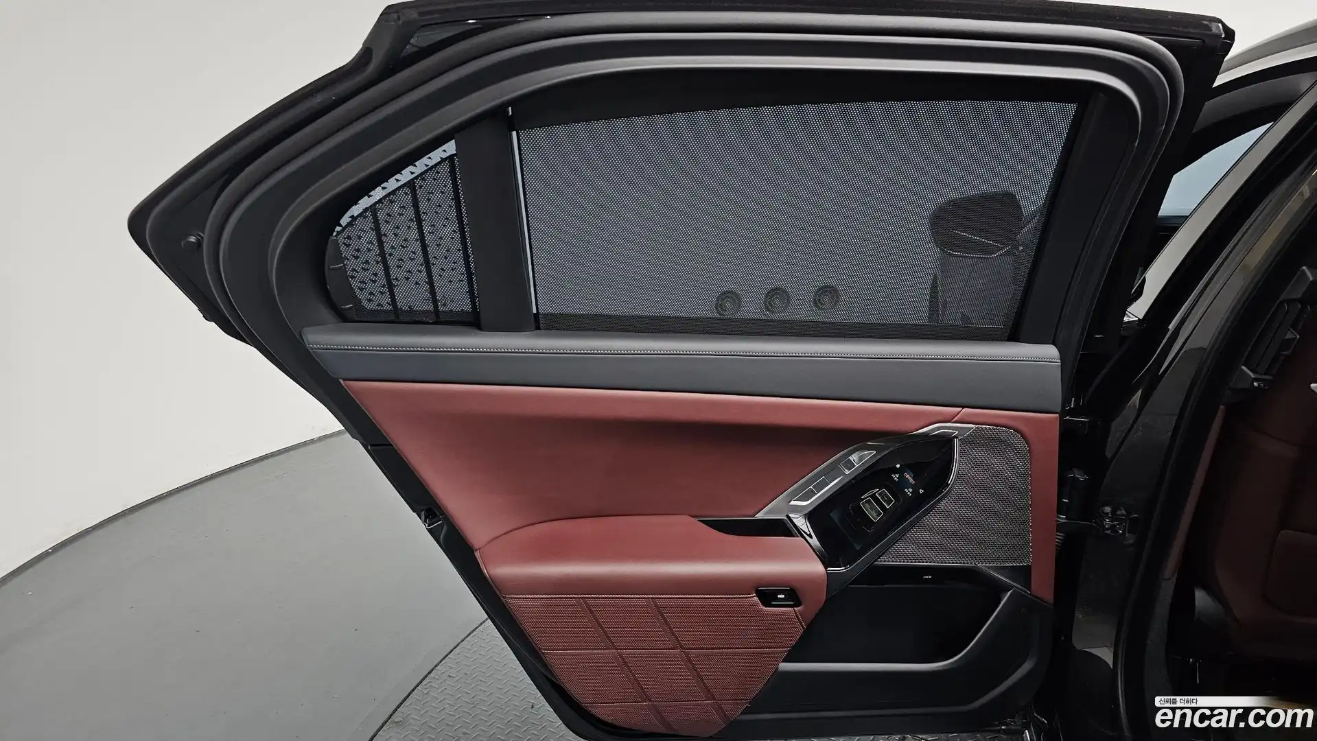 7-Series BMW 2023.5-INNER-035