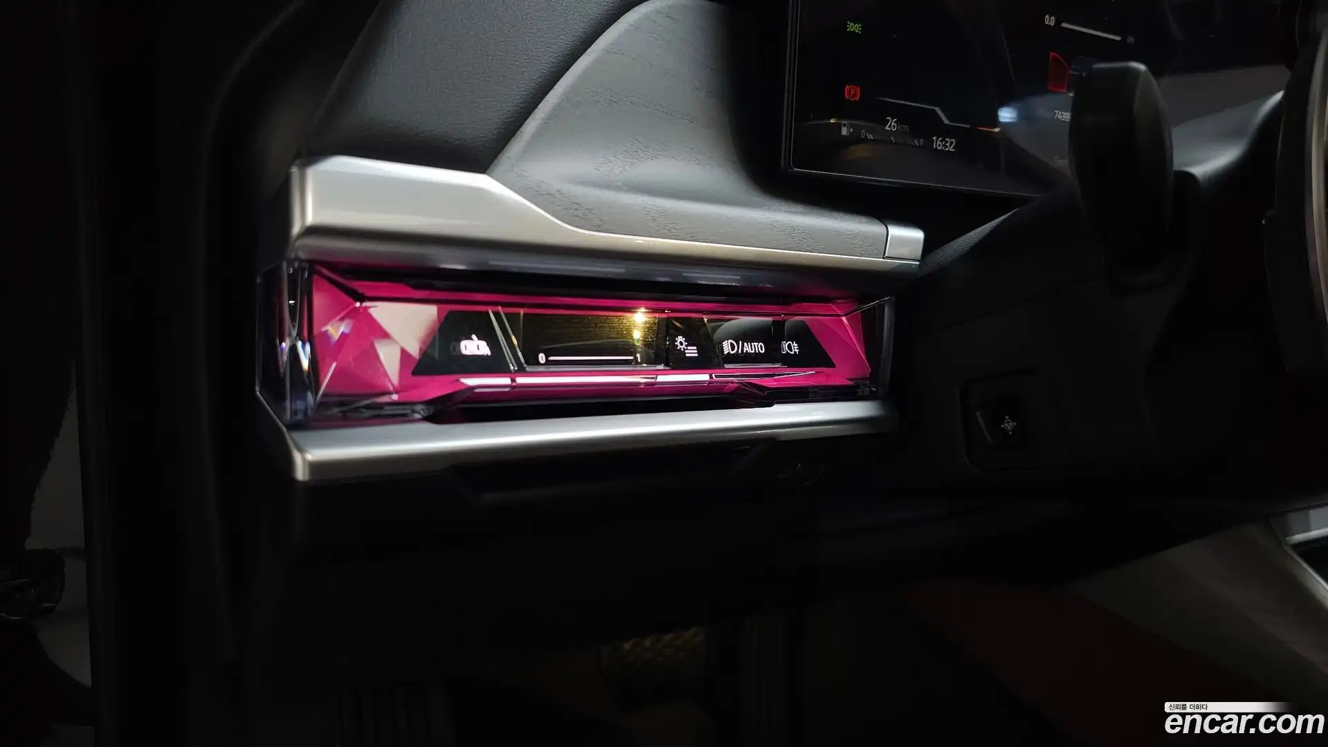 7-Series BMW 2023.5-OPTION-060
