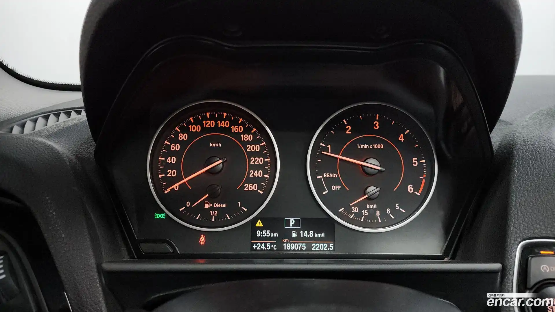 1-Series BMW 2015.10-INNER-008