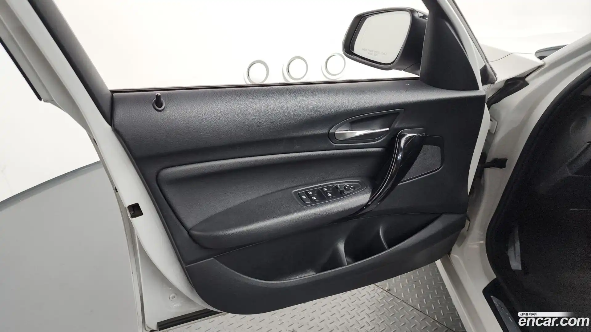 1-Series BMW 2015.10-INNER-034